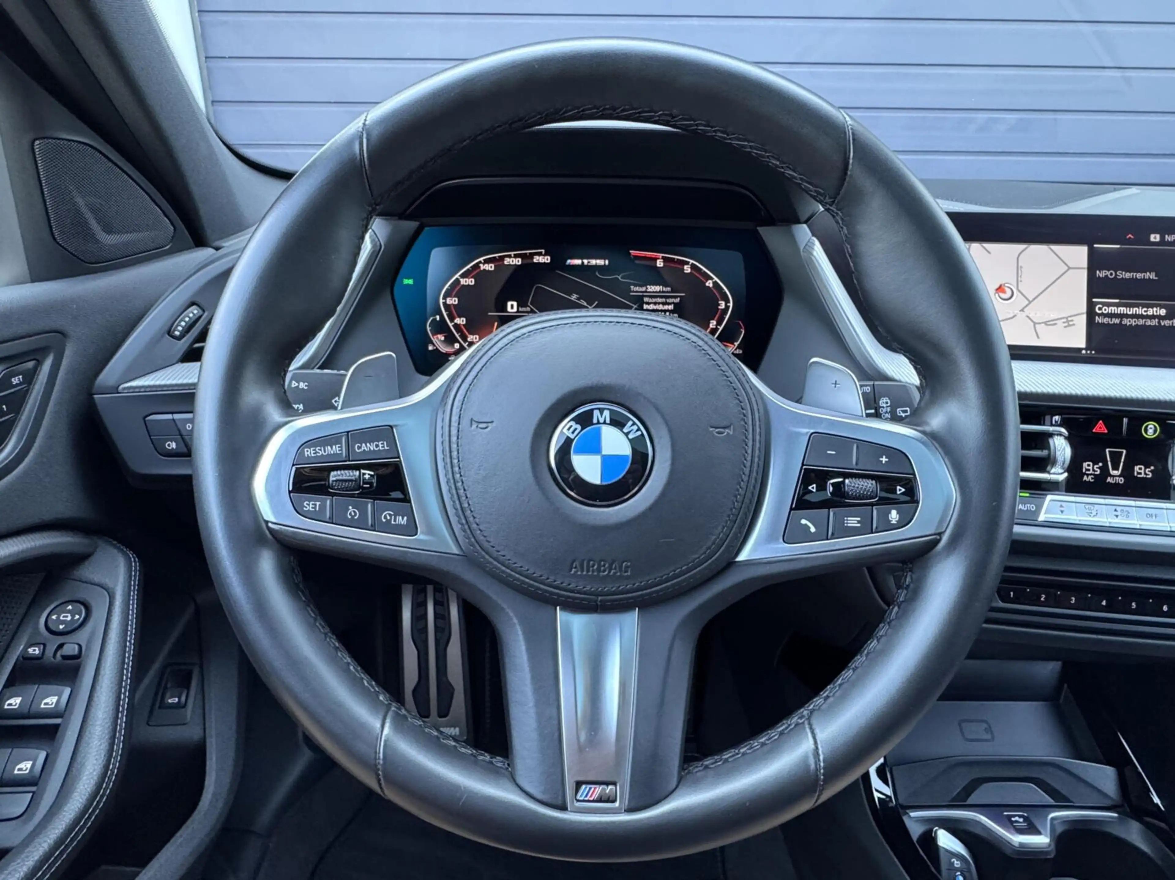 BMW 135 1-serie M135i xDrive Edition Colorvision M Sport P — photo 41