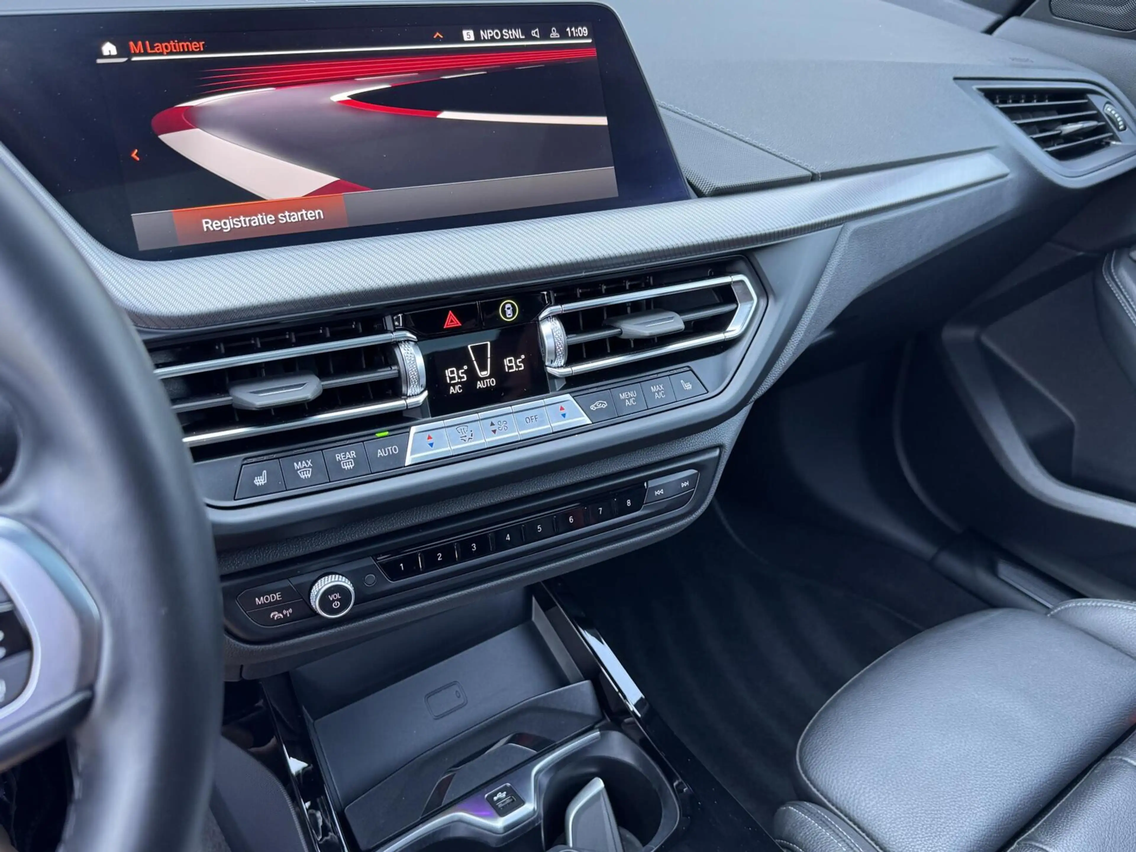 BMW 135 1-serie M135i xDrive Edition Colorvision M Sport P — photo 36