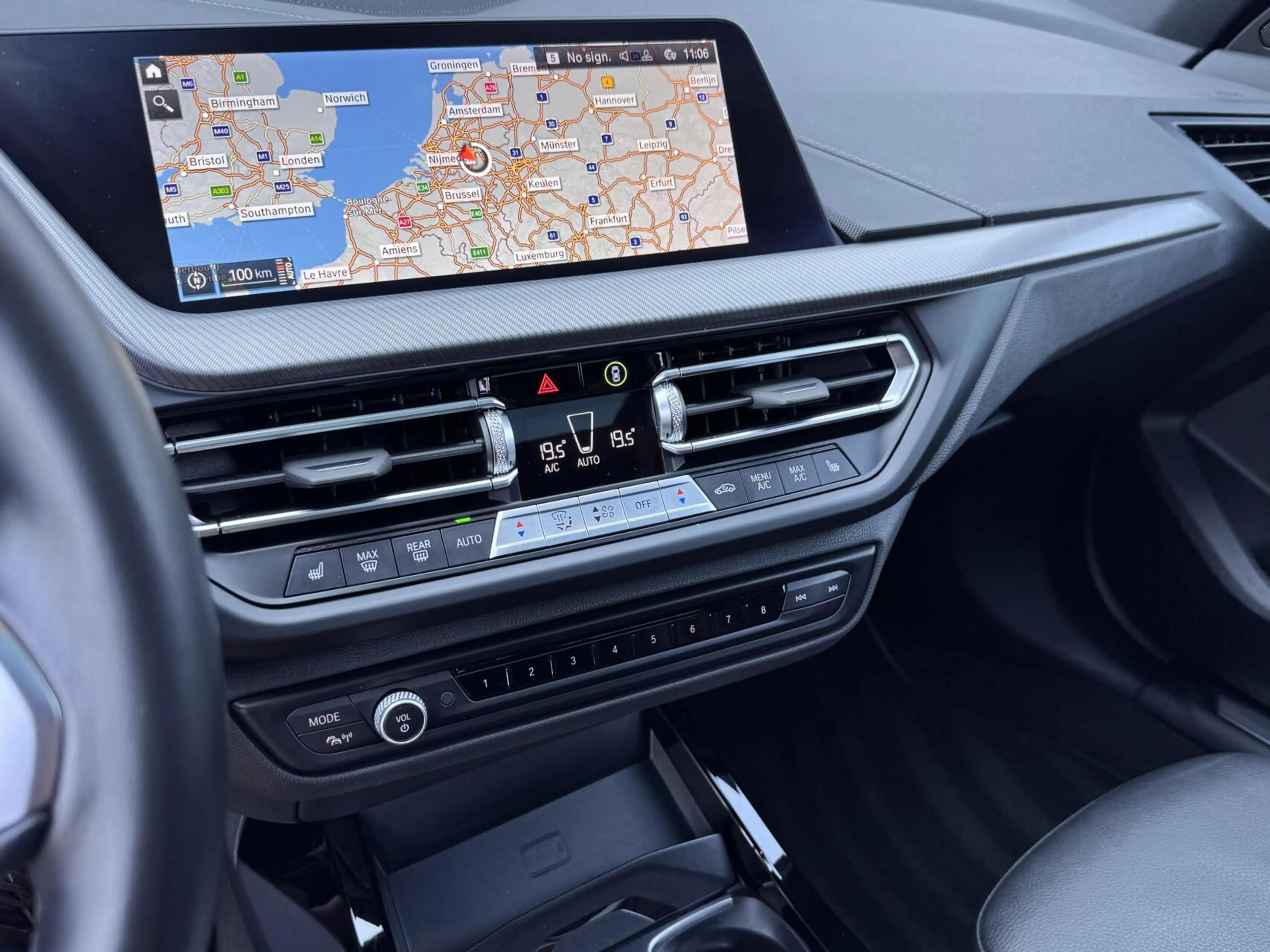 BMW 135 1-serie M135i xDrive Edition Colorvision M Sport P — photo 27