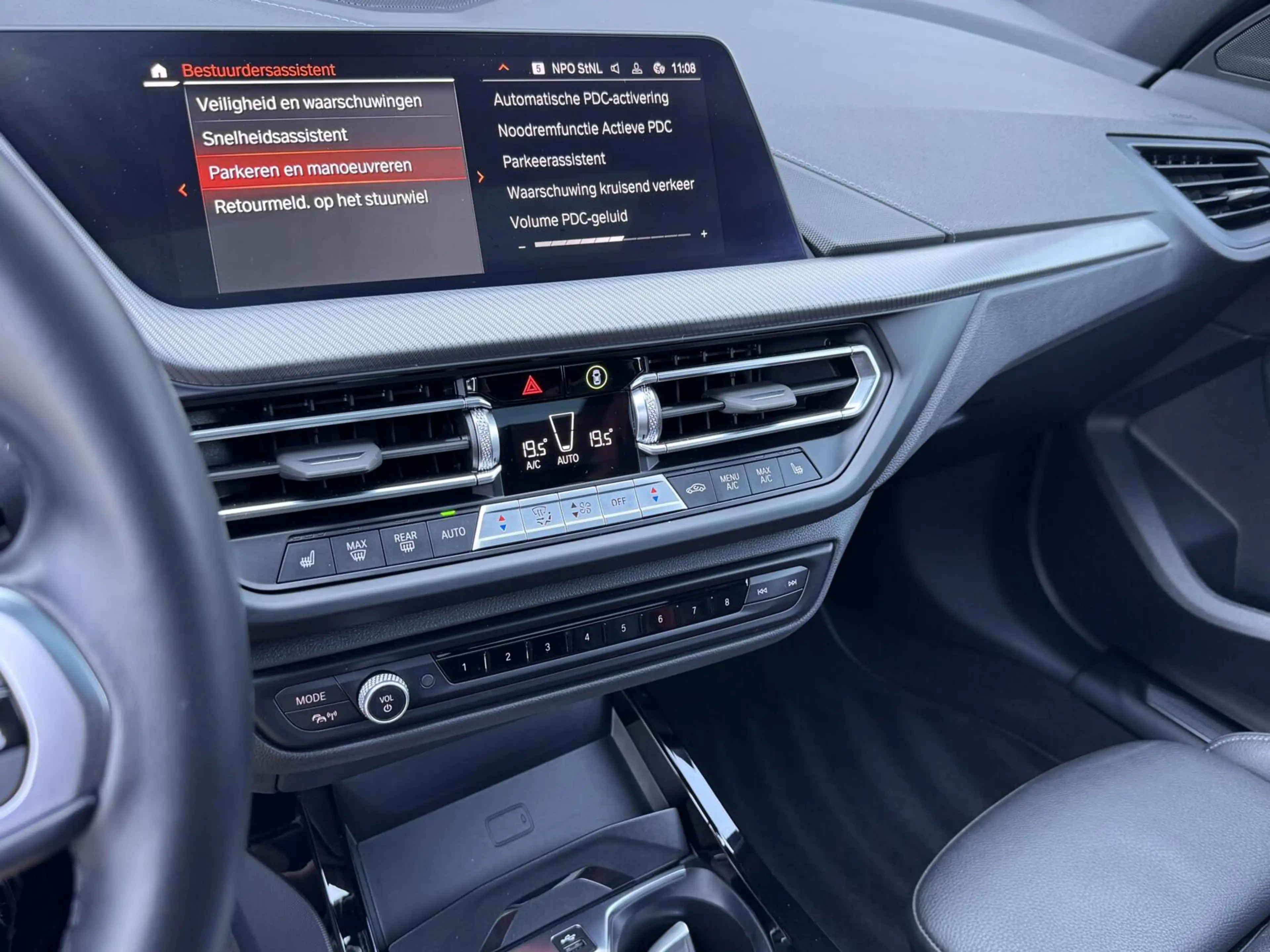 BMW 135 1-serie M135i xDrive Edition Colorvision M Sport P — photo 30