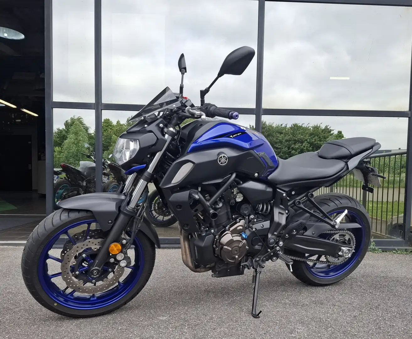 Yamaha MT-07 Blau - 1