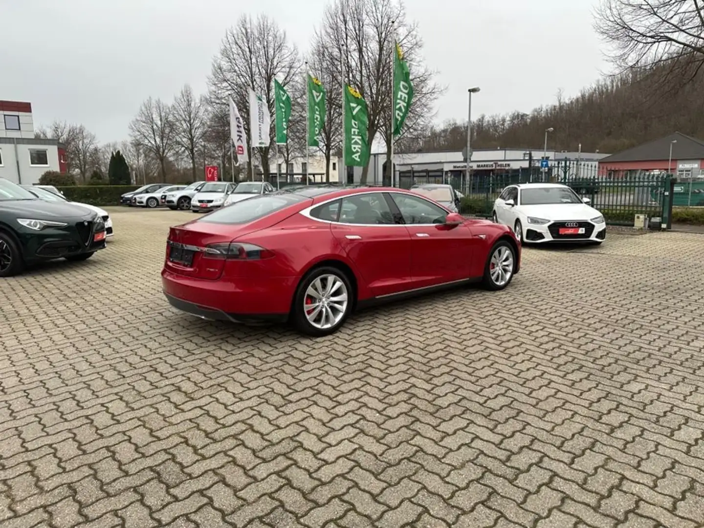 Tesla Model S P85D Performance Autopilot Pano Luft Rot - 2