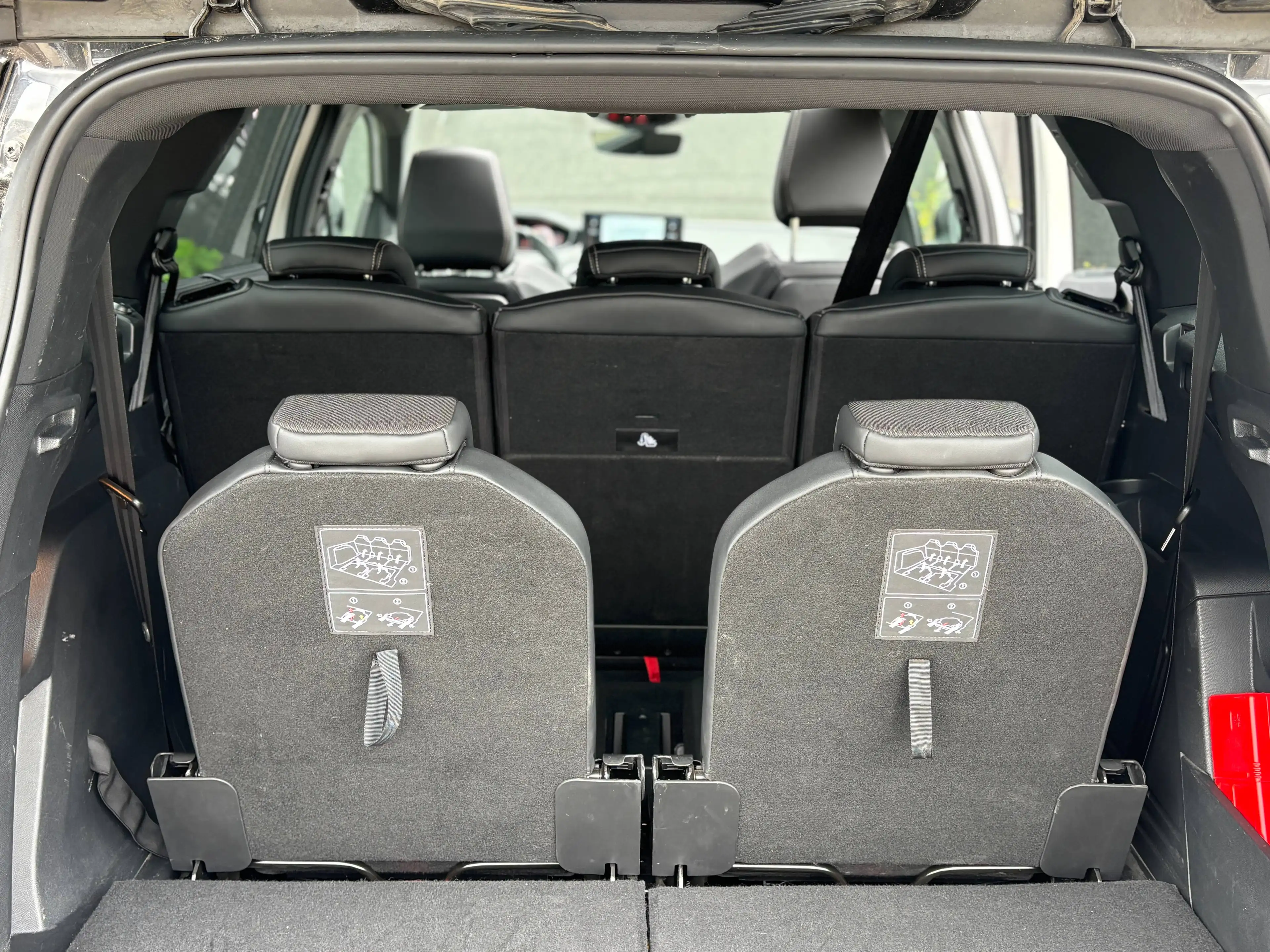 Peugeot 5008 5008 GT - 7 PLACES - Toit ouvrant - GPS -Caméra — photo 14