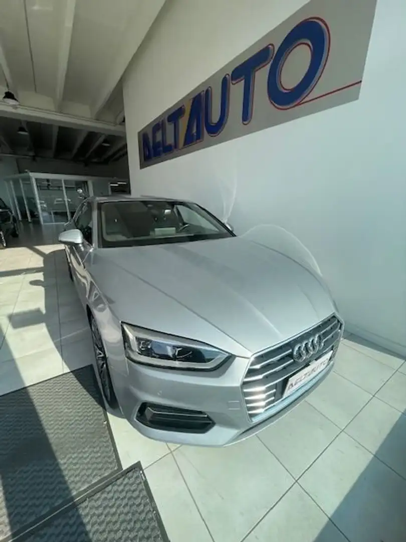 Audi A5 A5 Coupe  2.0 tdi Sport VIRTUAL 190cv s-tronic E6b Argento - 2