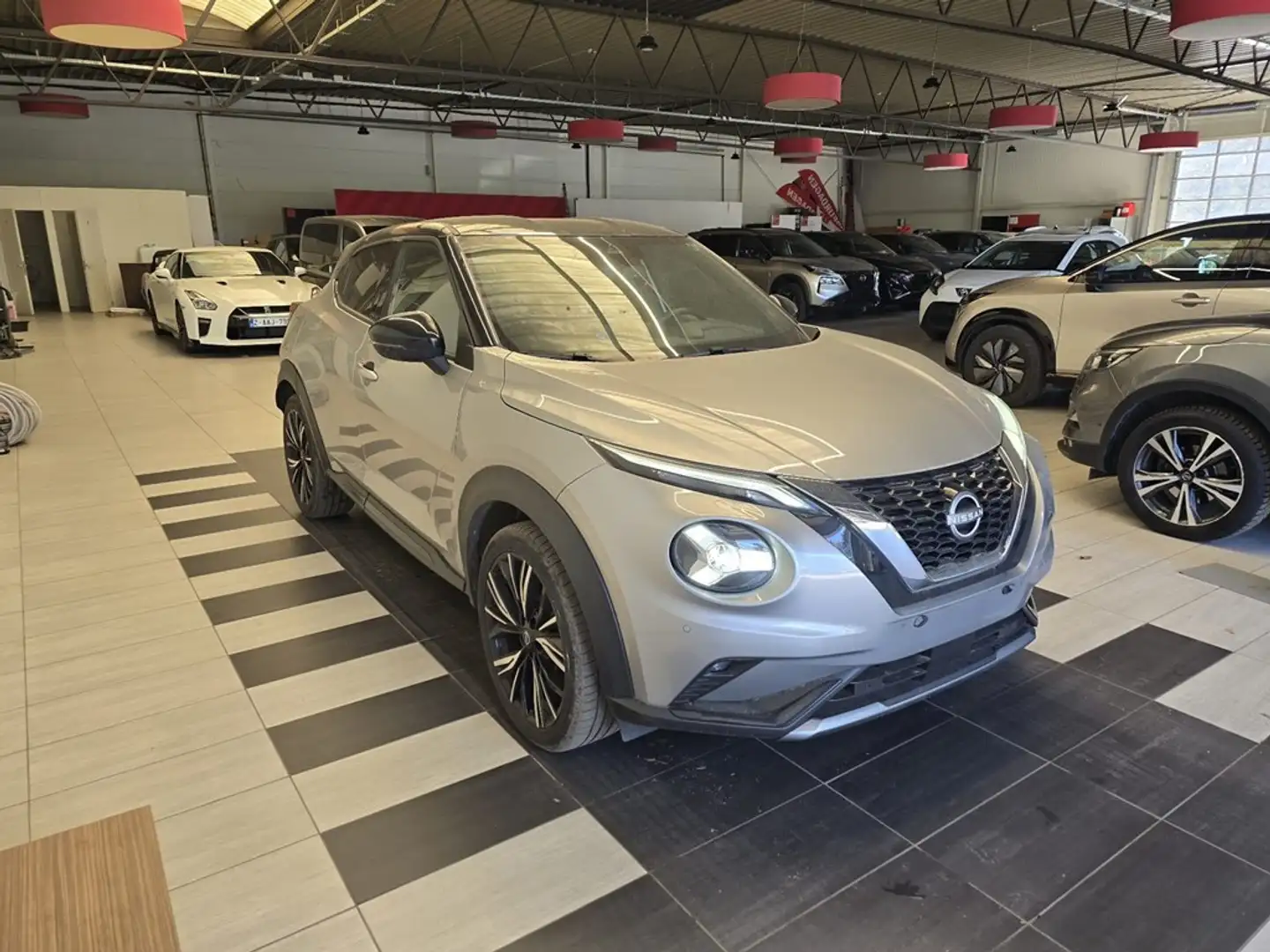 Nissan Juke /N-DESIGN / DIG-T 114//Automaat Zilver - 2