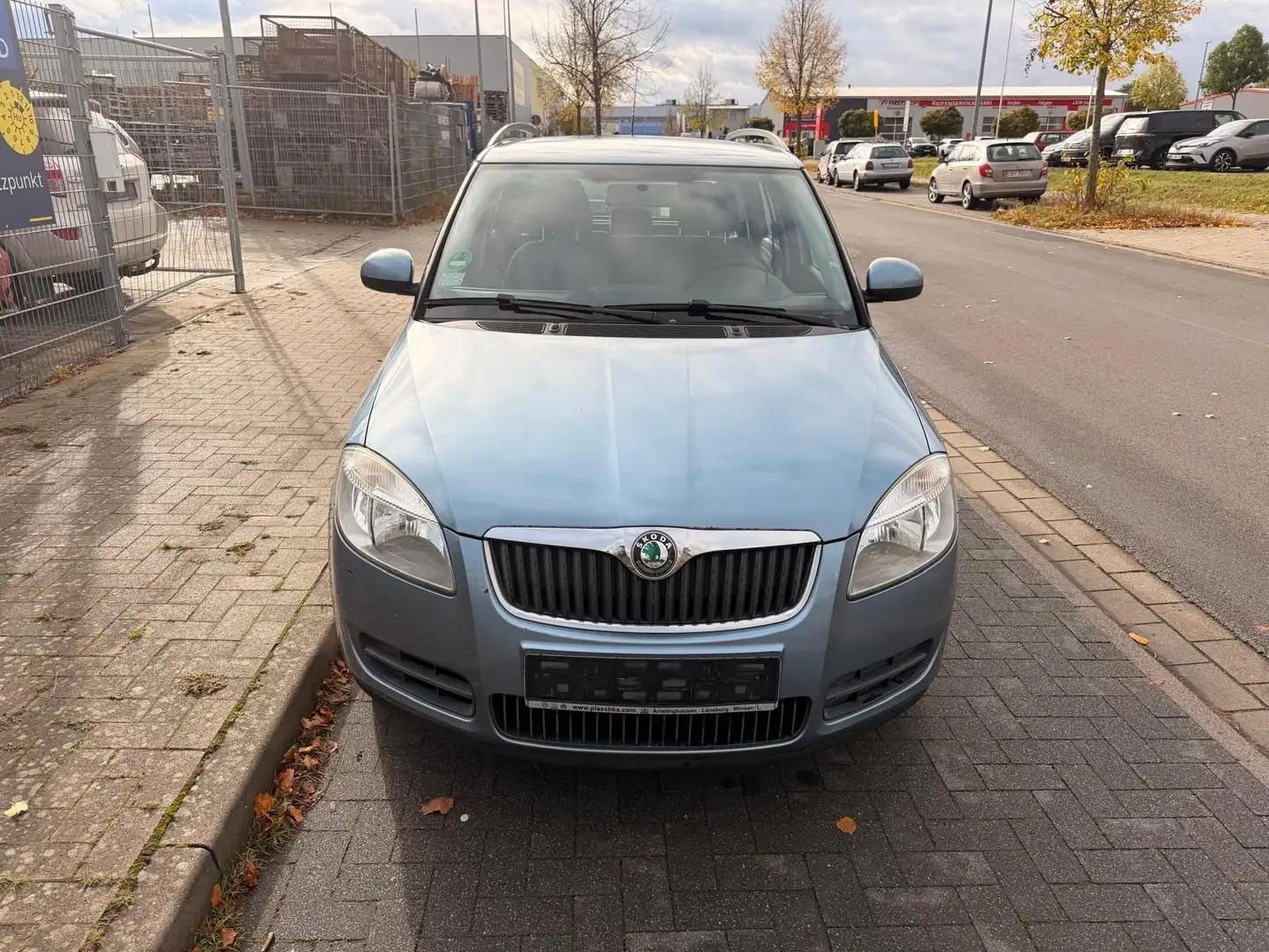 Skoda Fabia Combi Ambiente 1,2L *1.Hand*Klimaanlage* Grau - 2