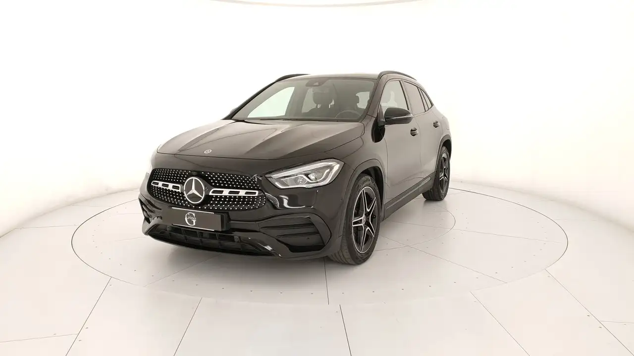 Mercedes-Benz GLA 180