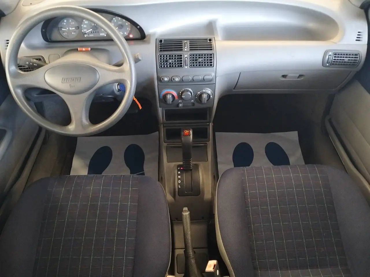 Fiat Punto 5p 1.2 60cv selecta, foto 5
