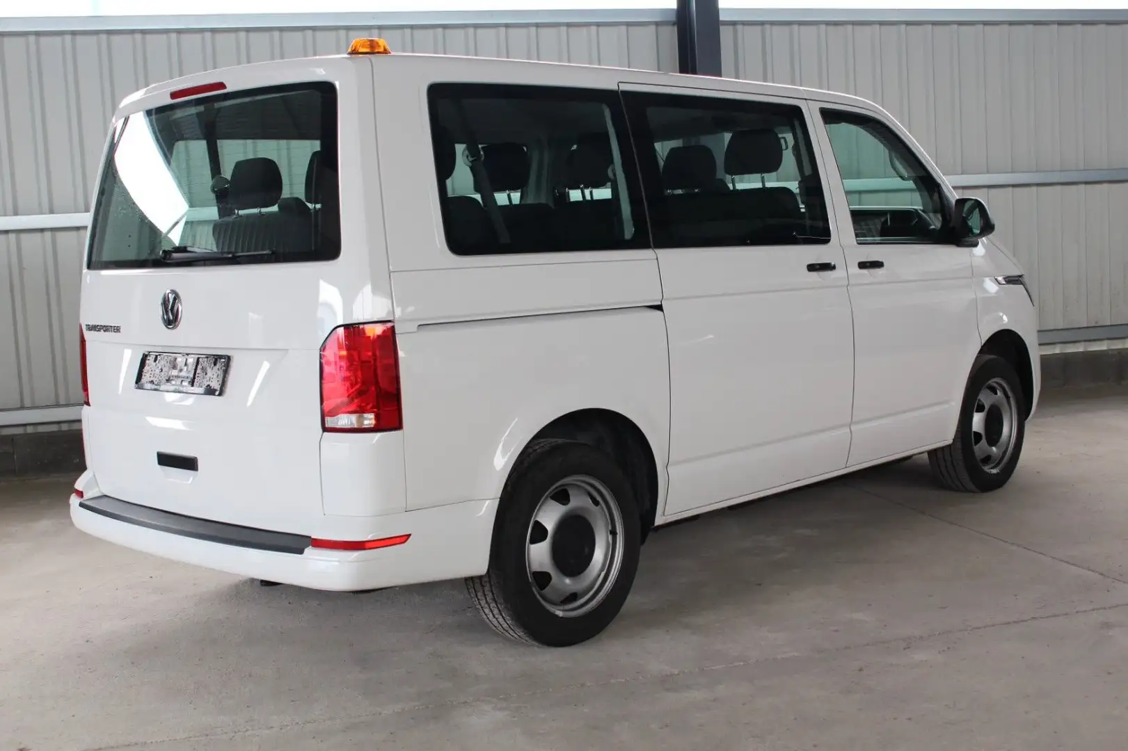 Volkswagen T6 9 Sitzer Tempomat Klima Белый - 2