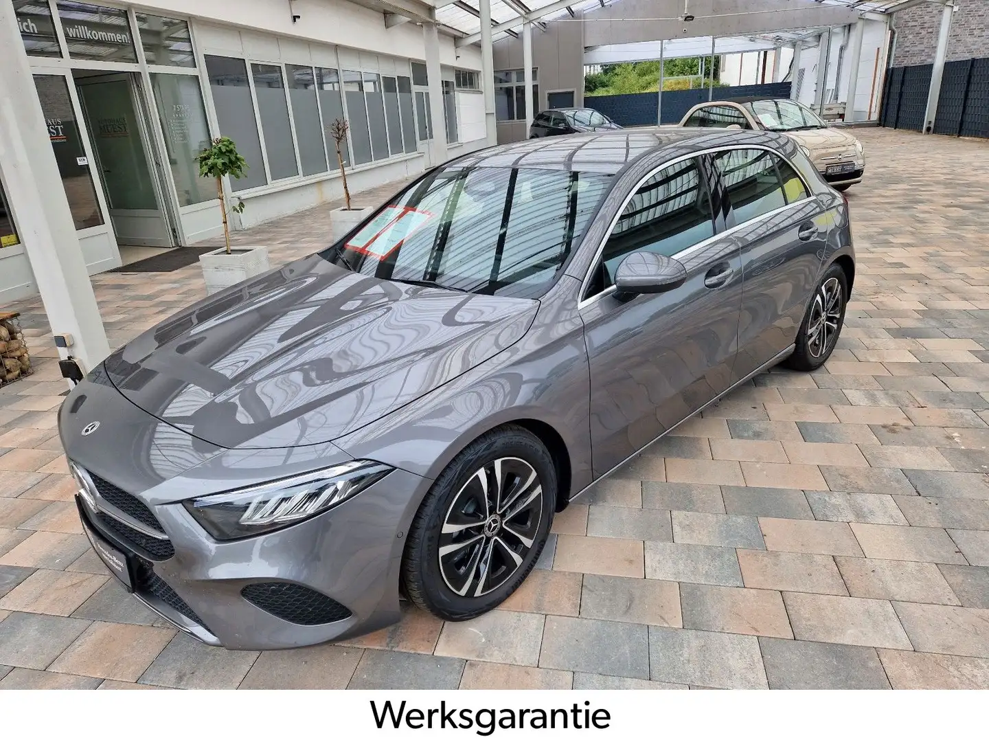 Mercedes-Benz A 200 Progressive Advanced+Navi+Kamera+LM+NP 45 Grey - 1