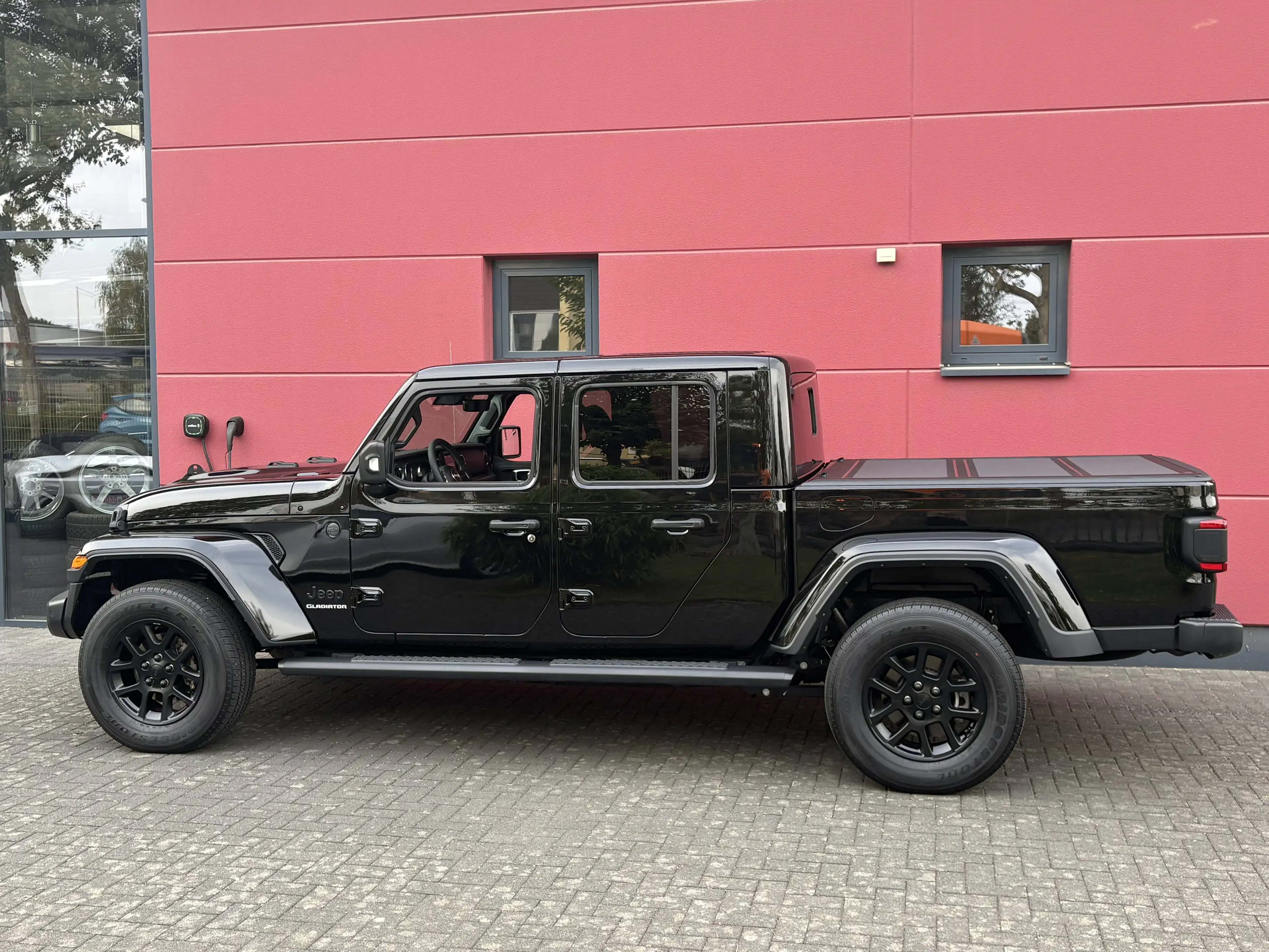 Jeep Gladiator 3.0 V6 AWD AUT. SONDERMODELL FAROUT FINAL EDITION LEDER KAMERA ALPINE TOP* — photo 5