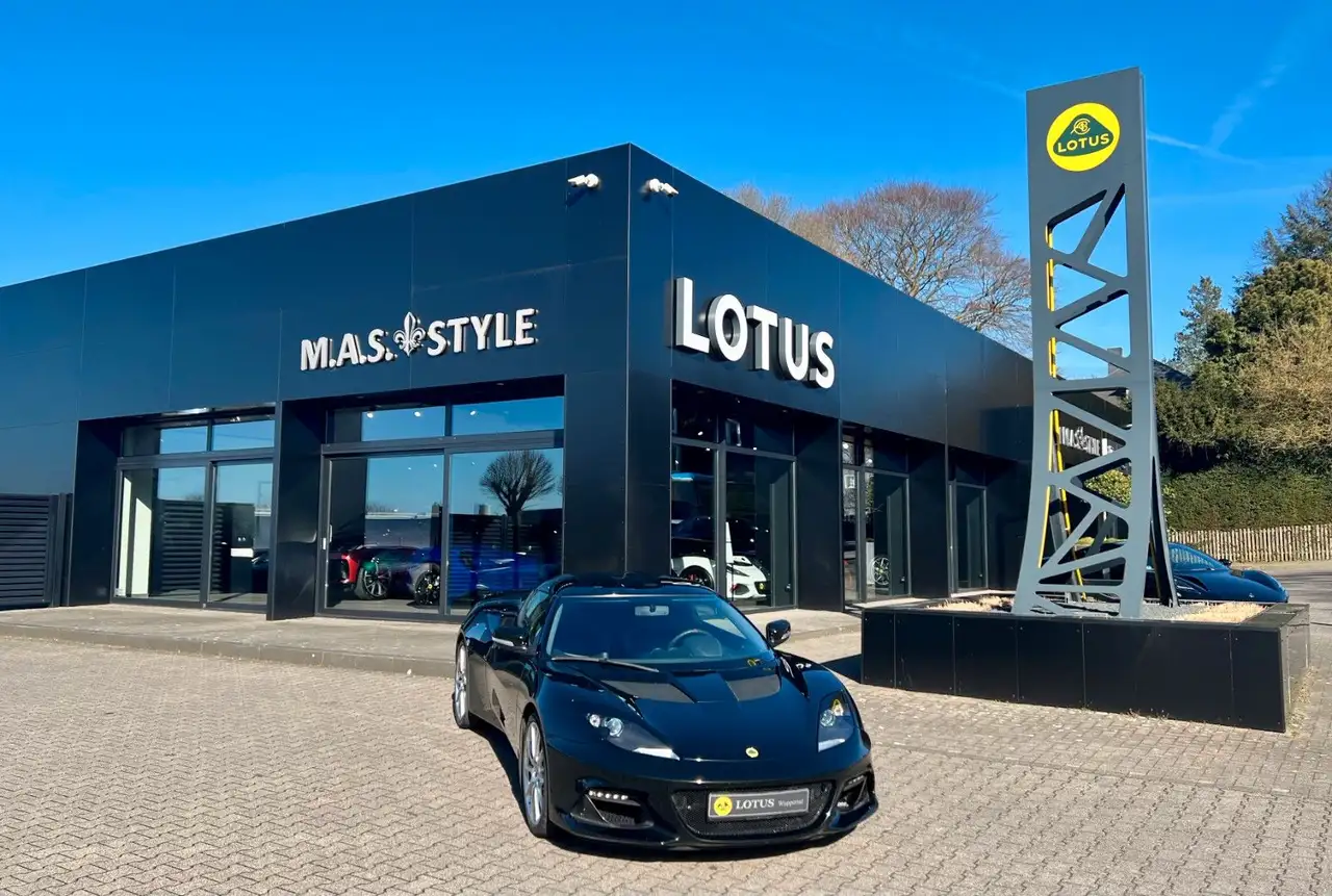 Lotus Evora
