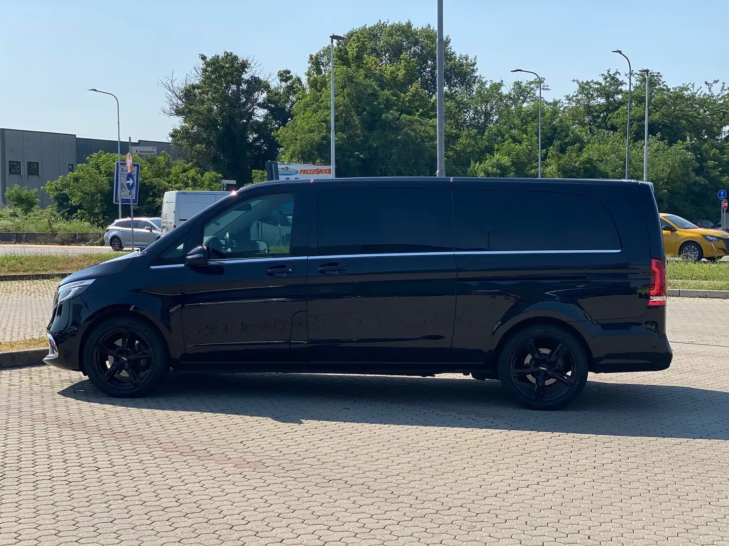 Mercedes-Benz V 250 d extralang 9G-TRONIC - 1