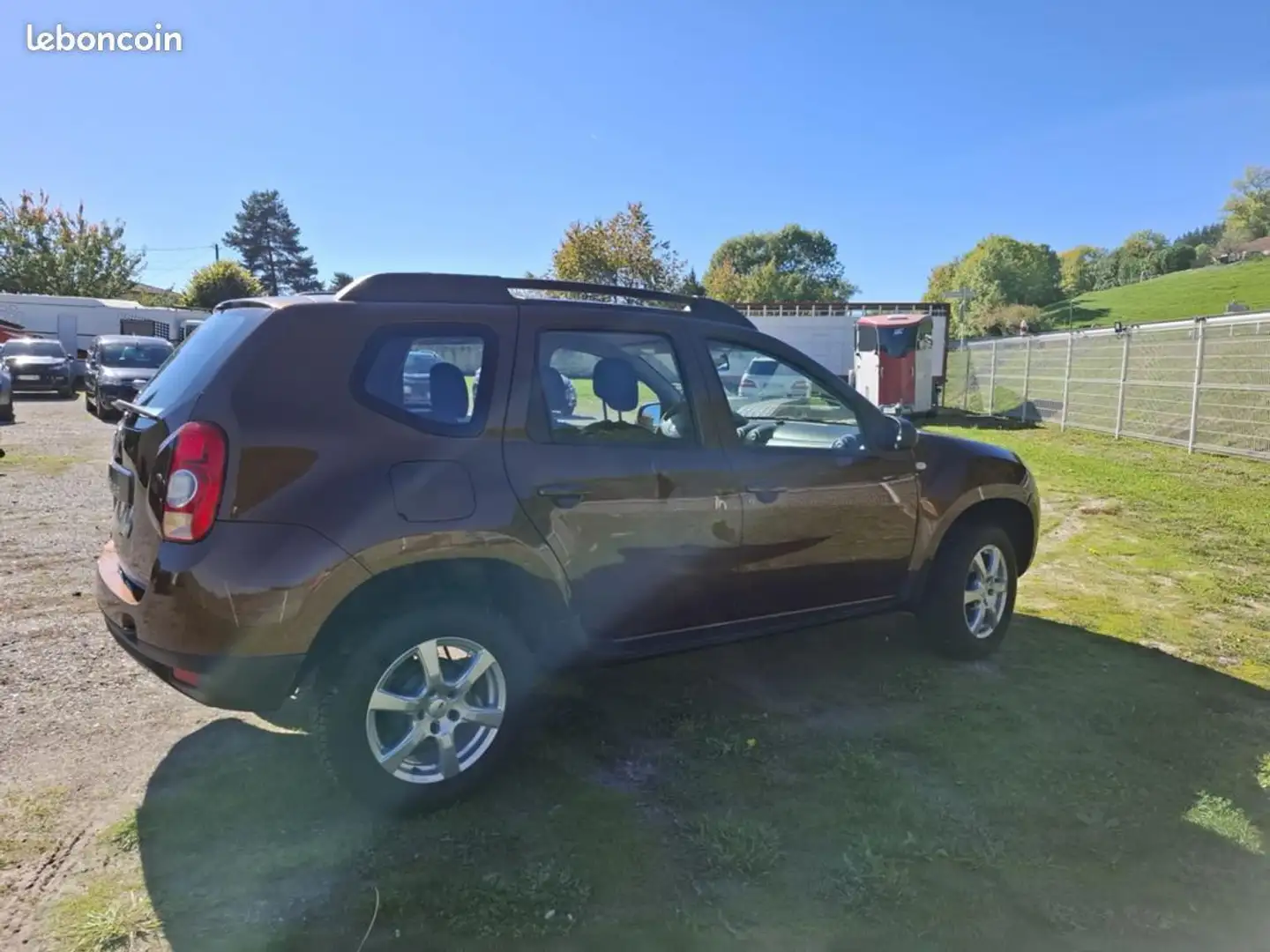 Dacia Duster 4X4 110 CV 1ere MAIN (belex auto A YOLET) - 2