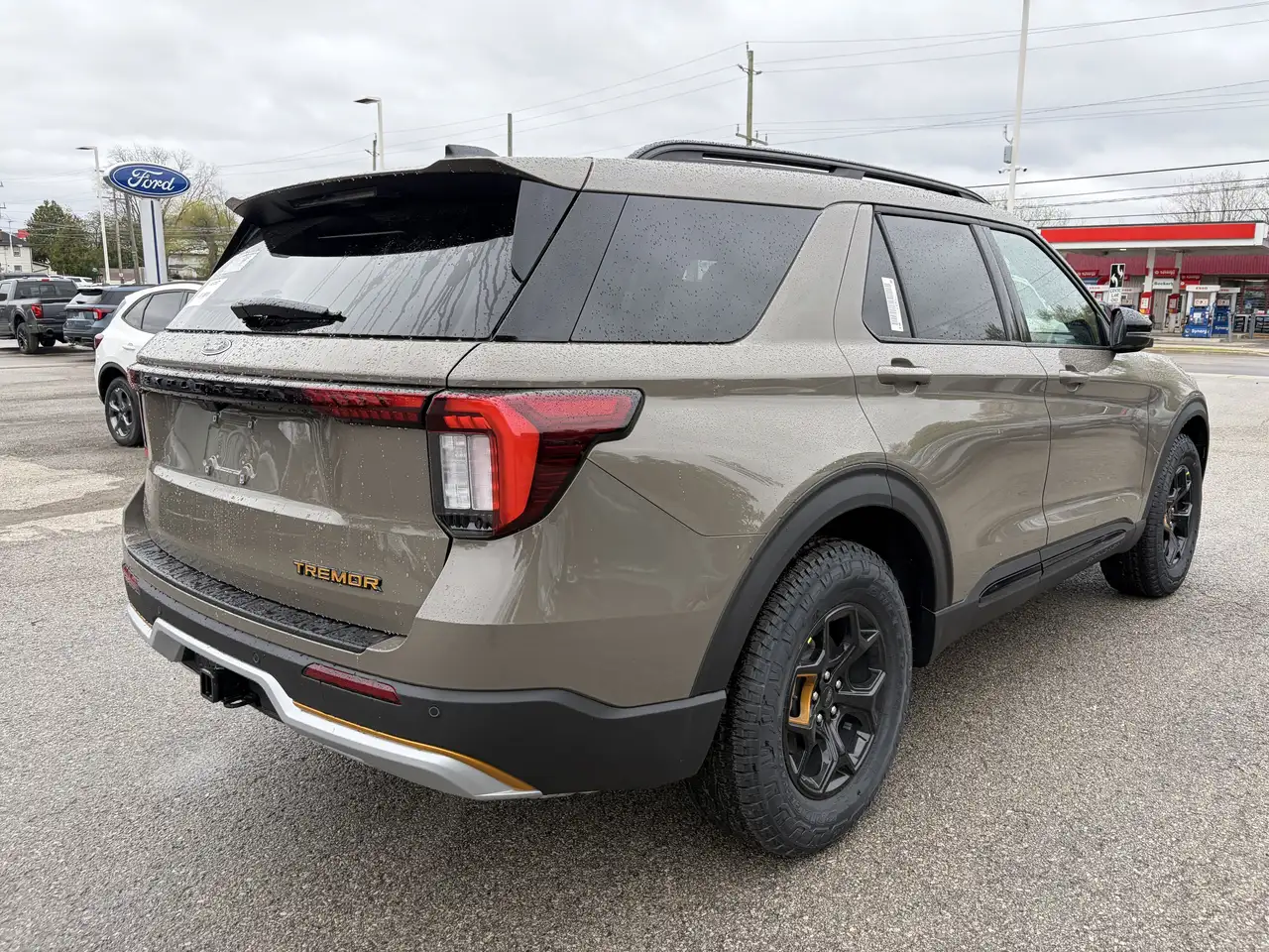Ford Explorer photo Ford Explorer