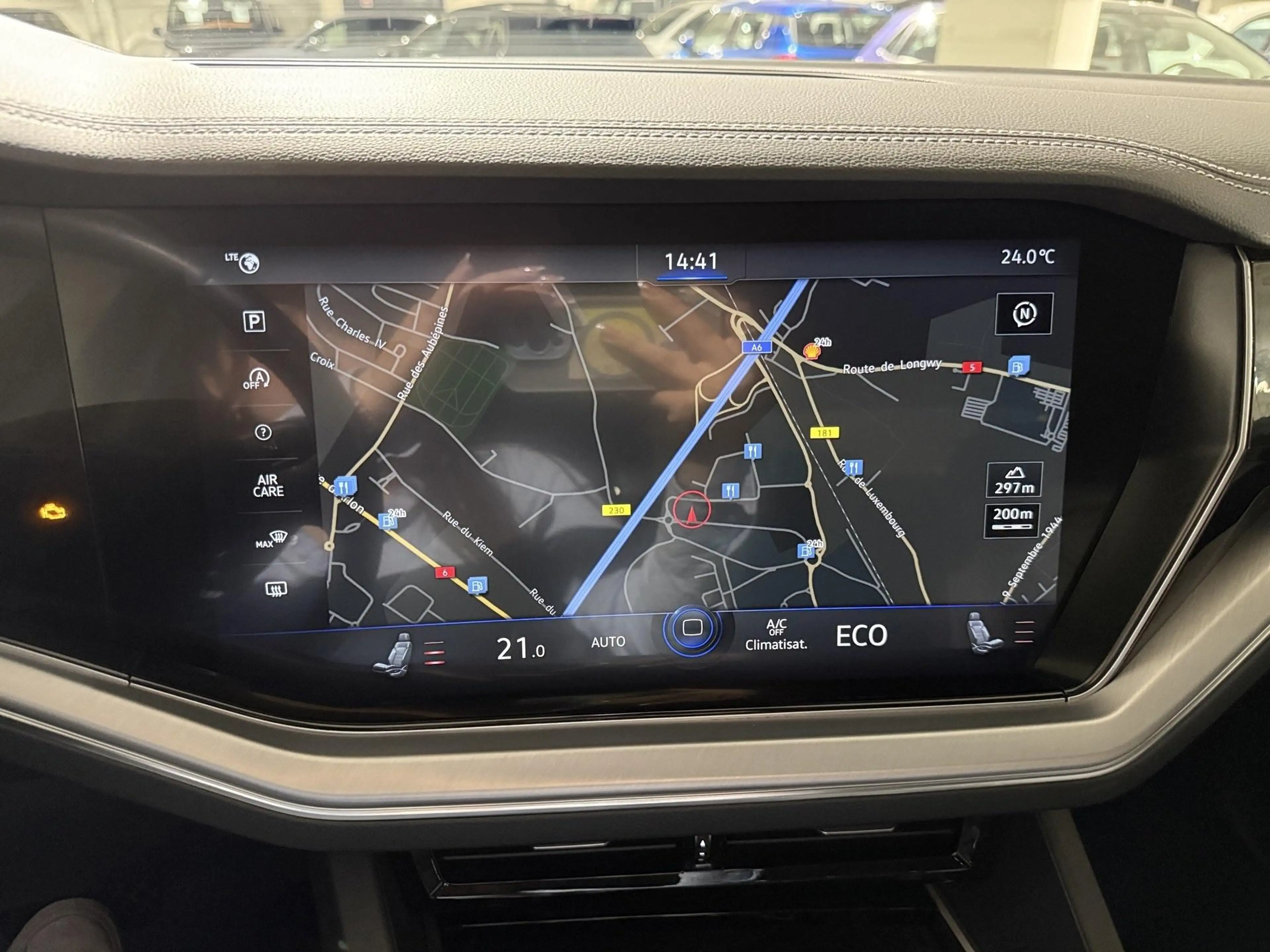Volkswagen Touareg 3.0 TDI V6 170kW 4Motion — photo 3