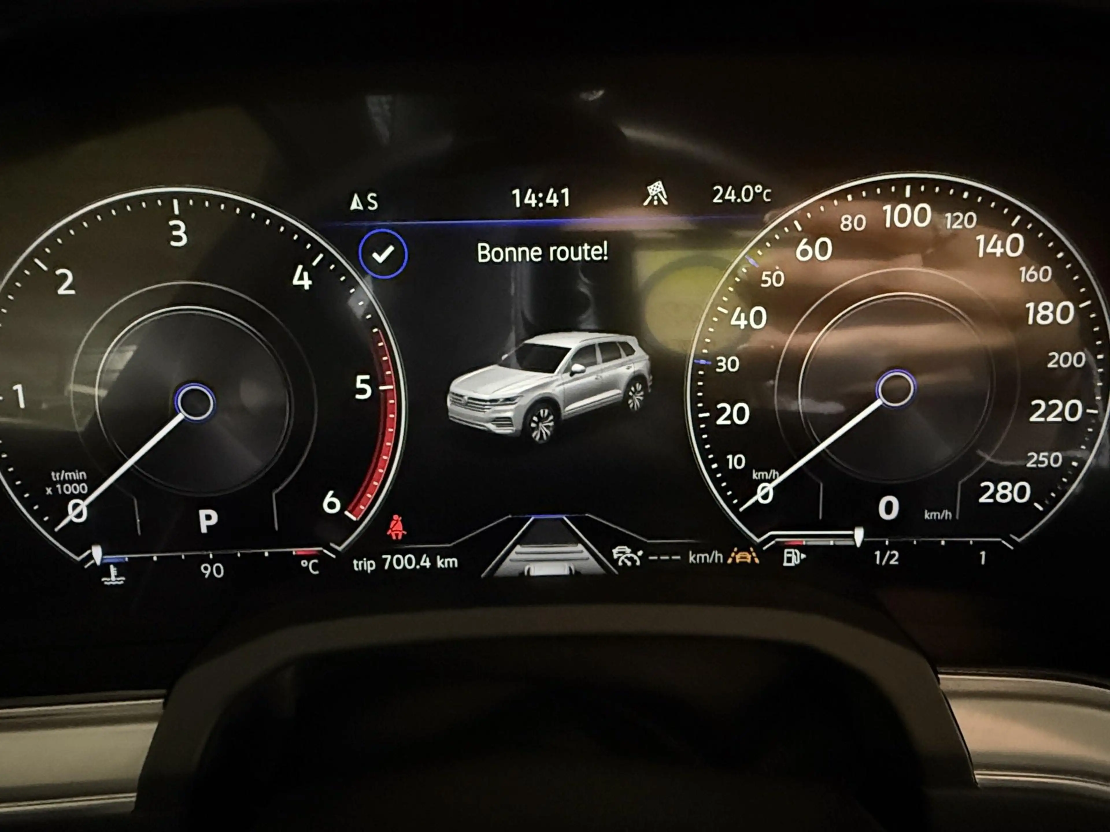 Volkswagen Touareg 3.0 TDI V6 170kW 4Motion — photo 2
