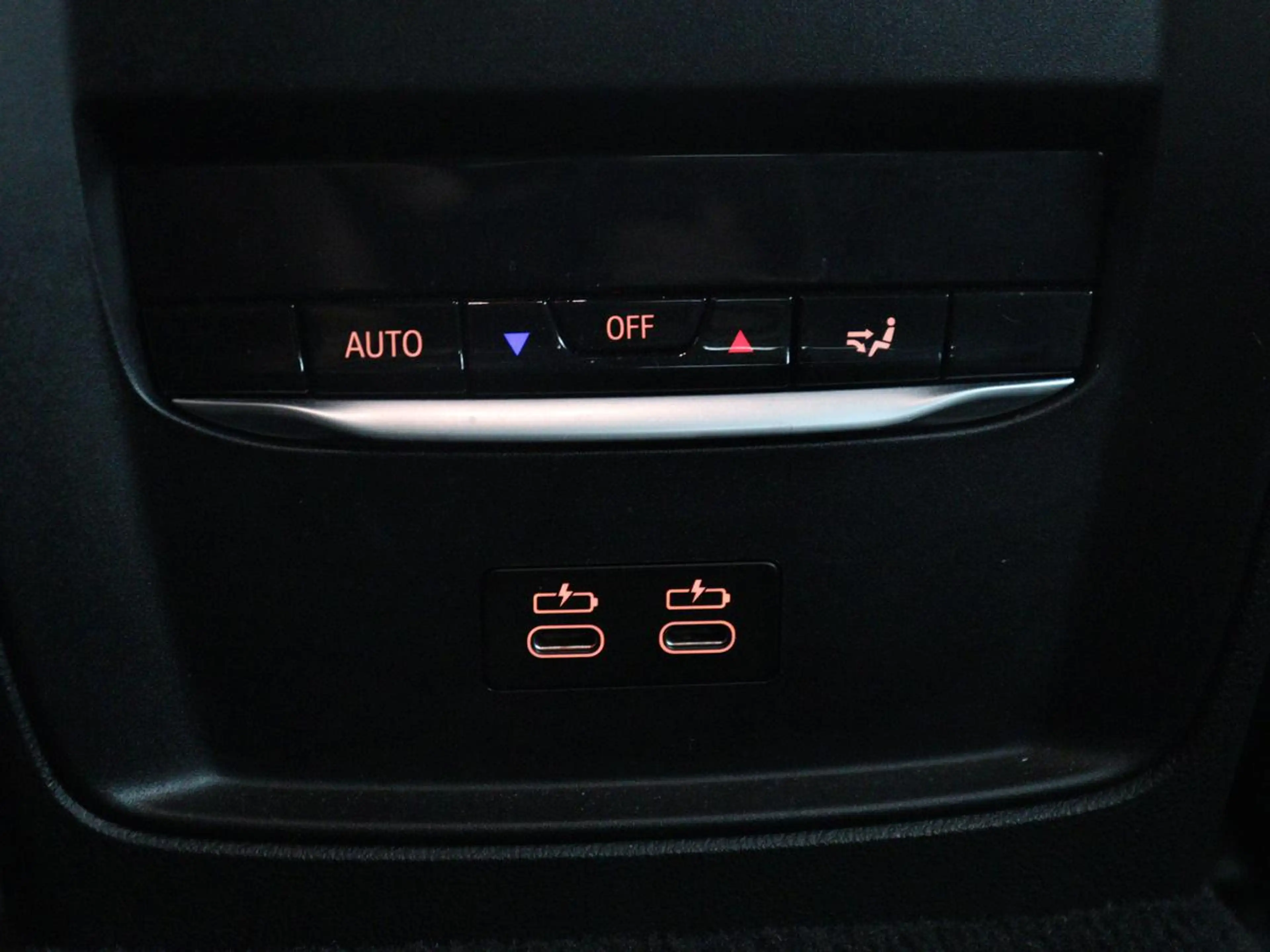 BMW i4 eDrive40 High Executive 84 kWh | SOH 98,7% | Leder — photo 8