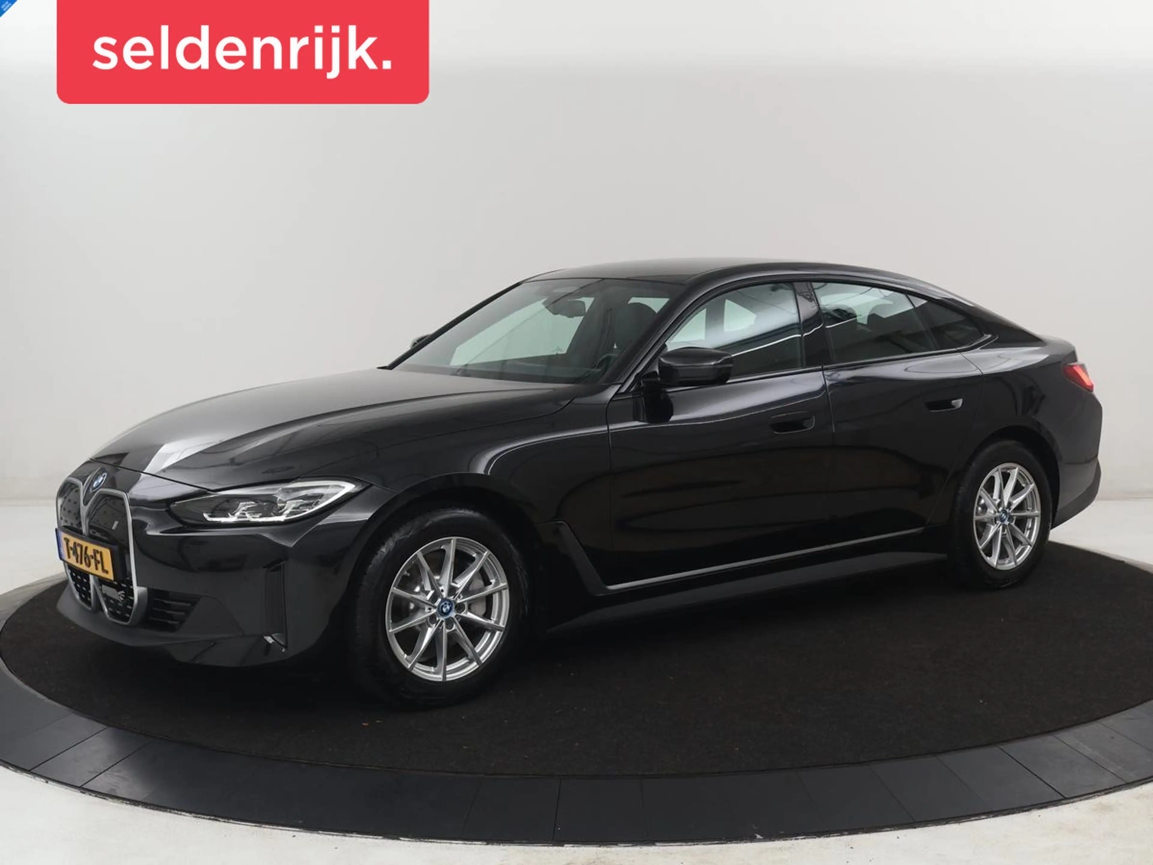 BMW i4 eDrive40 High Executive 84 kWh | SOH 98,7% | Leder
