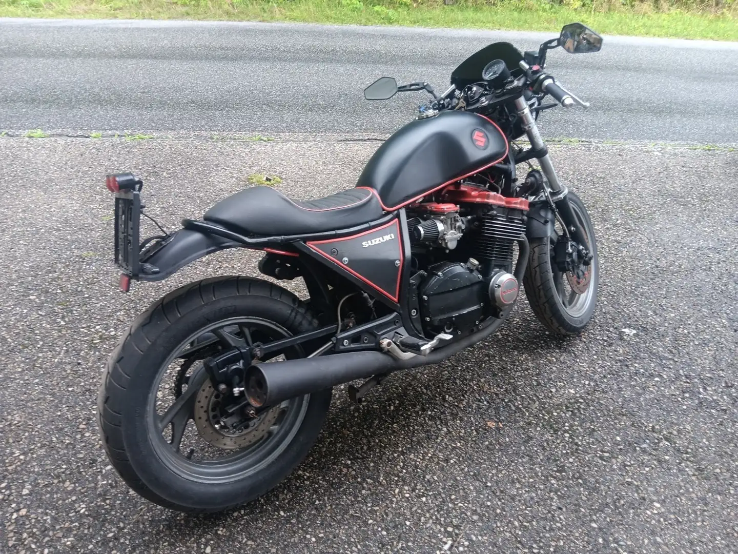 Suzuki GSX 750 CR Cafe Racer - 1