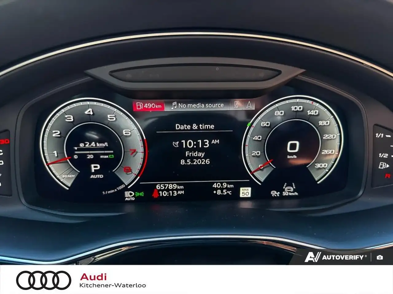 Audi Q7 снимка Audi Q7