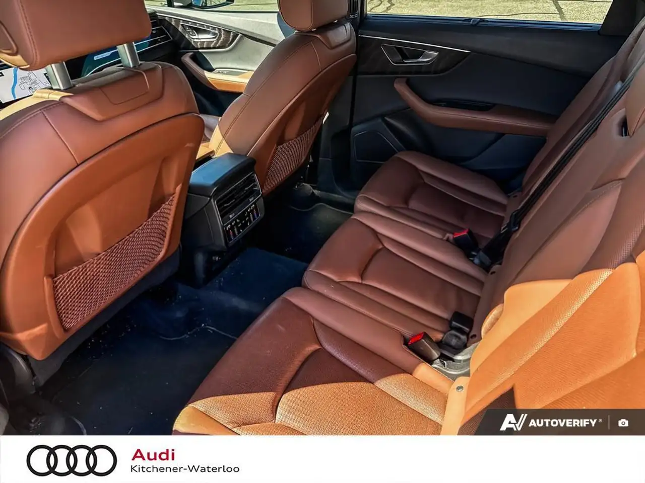 Audi Q7 снимка Audi Q7