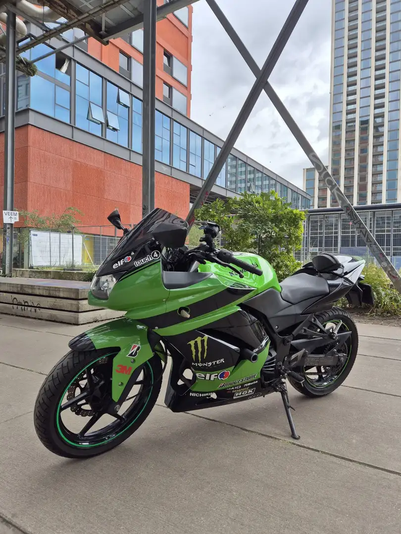 Kawasaki Ninja 250 R Groen - 2