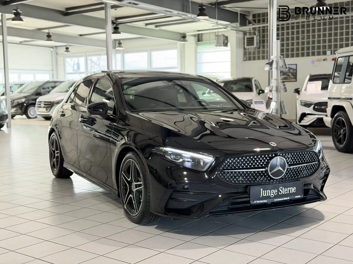 Mercedes-Benz A 220 A 220 4M AMG Prem+,Panodach,Memory,Night,HUD,Ambi Schwarz - 2