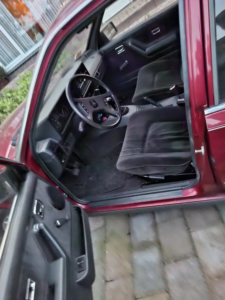 Opel Rekord 2.0 E CD 5bak, foto 10