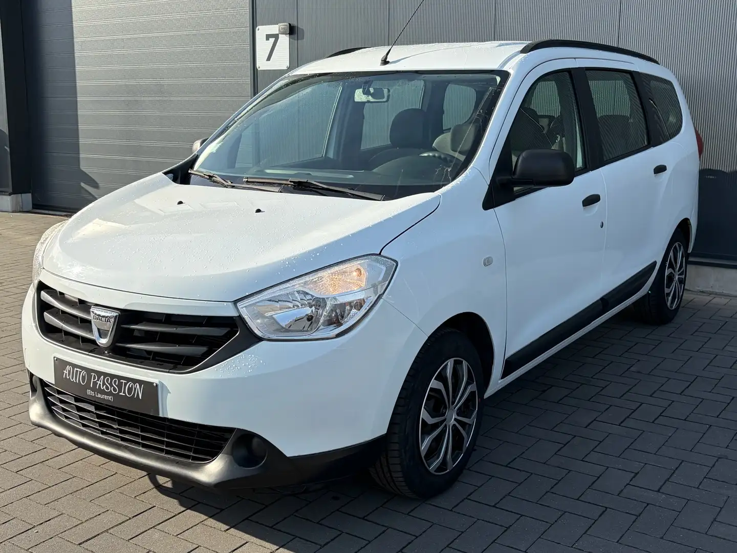 Dacia Lodgy Lodgy 1.2 TCe 7 PLACES CLIM Wit - 1