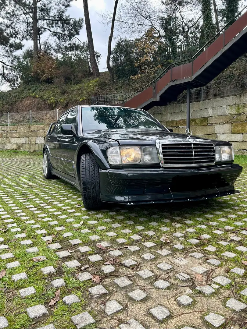 Mercedes-Benz 190 190E 2.5-16 Noir - 1