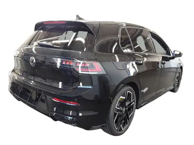 Volkswagen Golf view 4