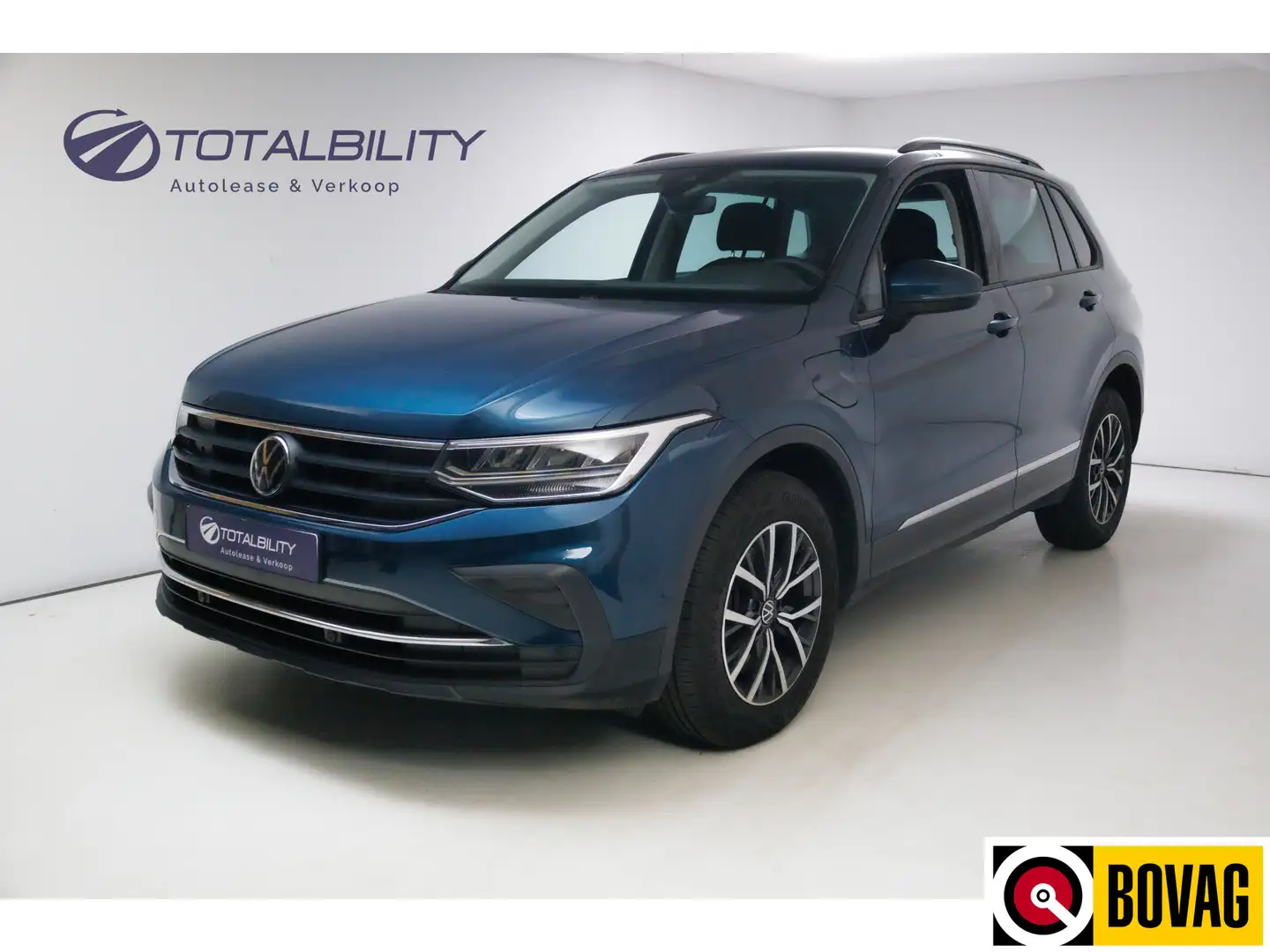 Volkswagen Tiguan 1.4 TSI eHybrid Business+ 245 PK | Ergo active met Blau - 1