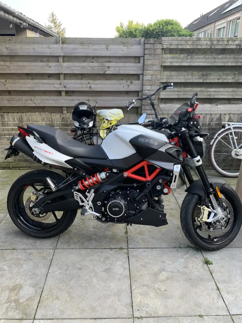 Aprilia Shiver 900 - 1