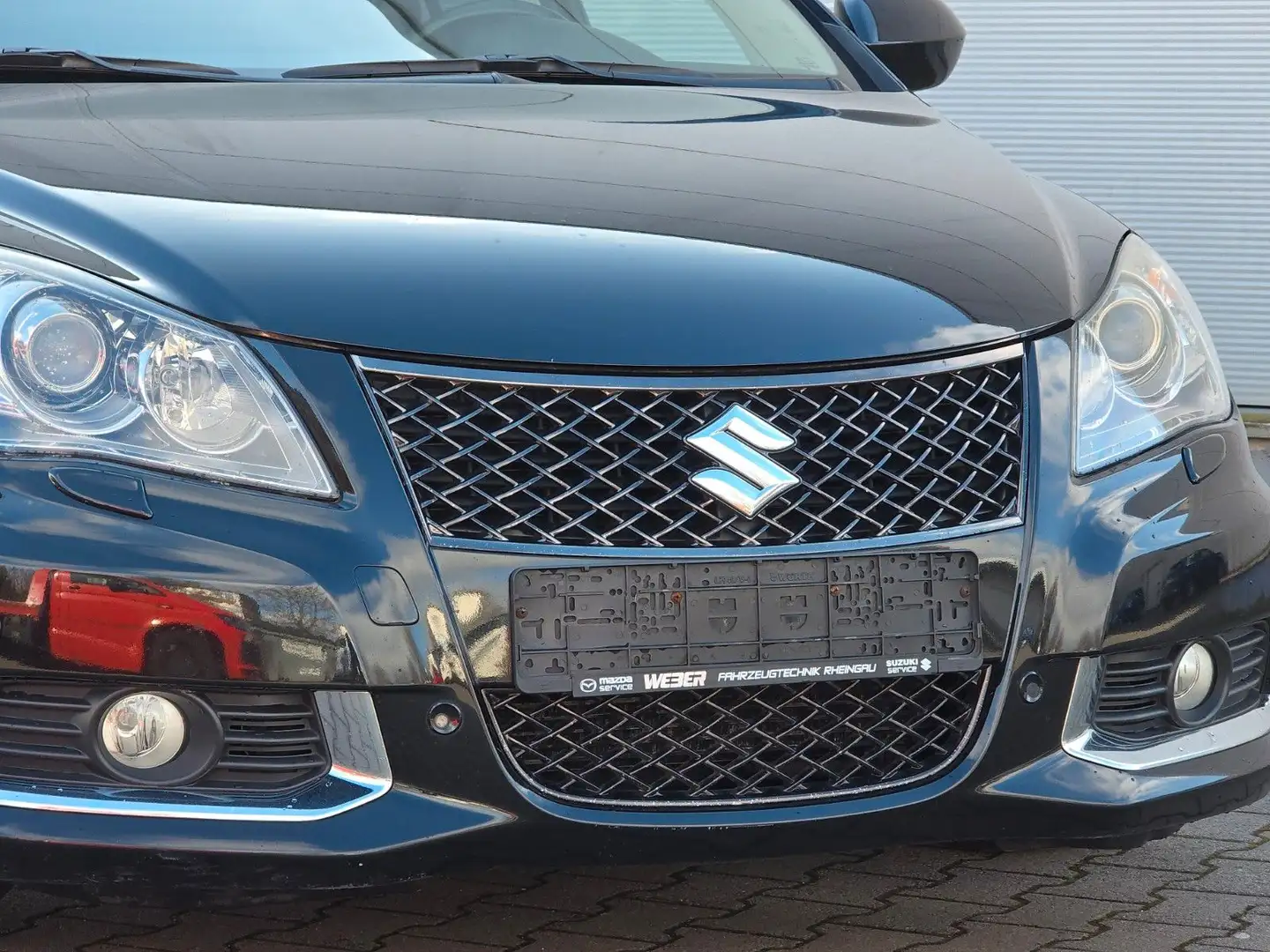 Suzuki Kizashi Sport 4x4 (Automatik/Allrad/1-Hand) Schwarz - 2