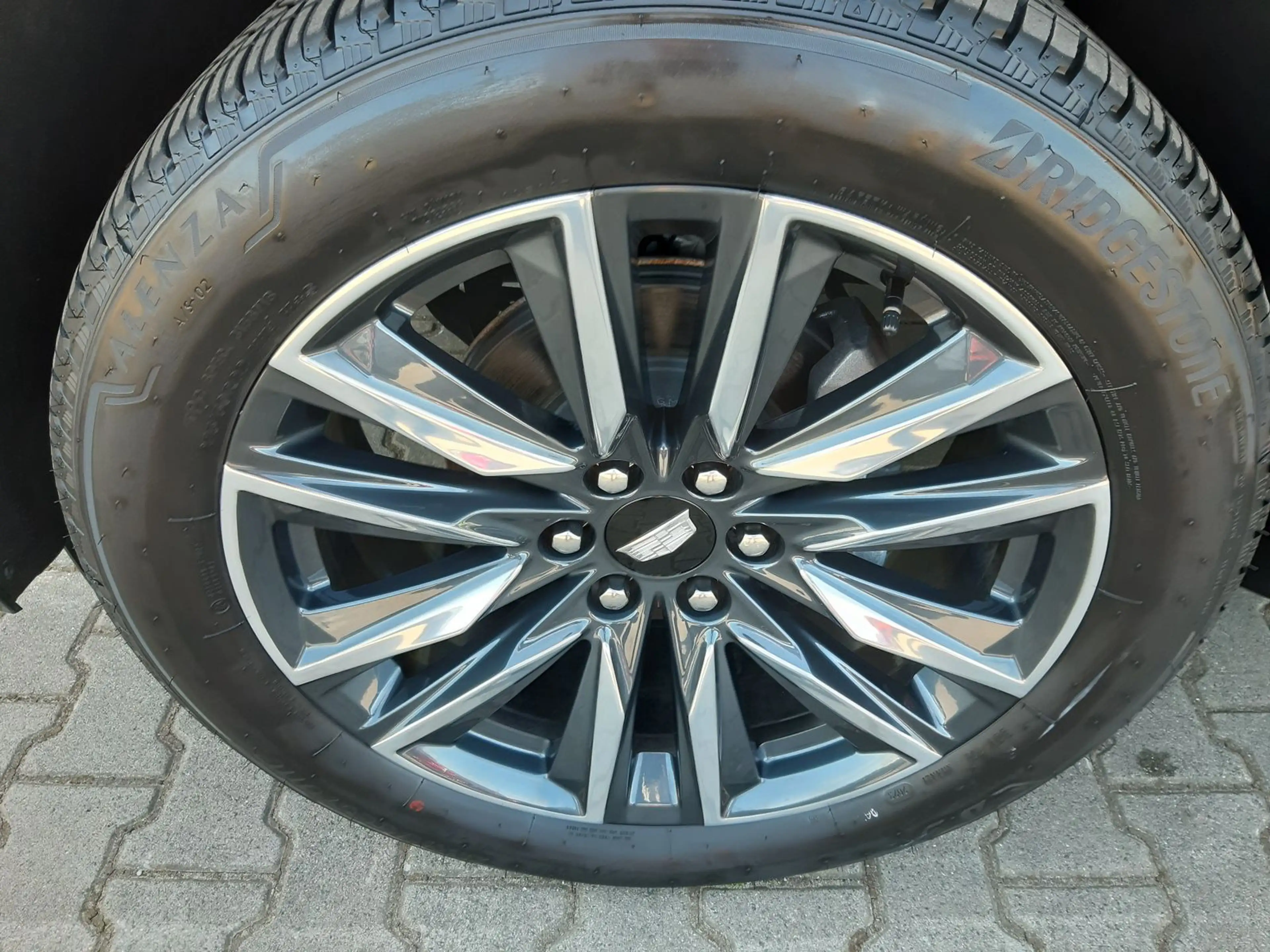 Cadillac Escalade Sport Platinum 6.2 V8 | Night Vision — photo 6