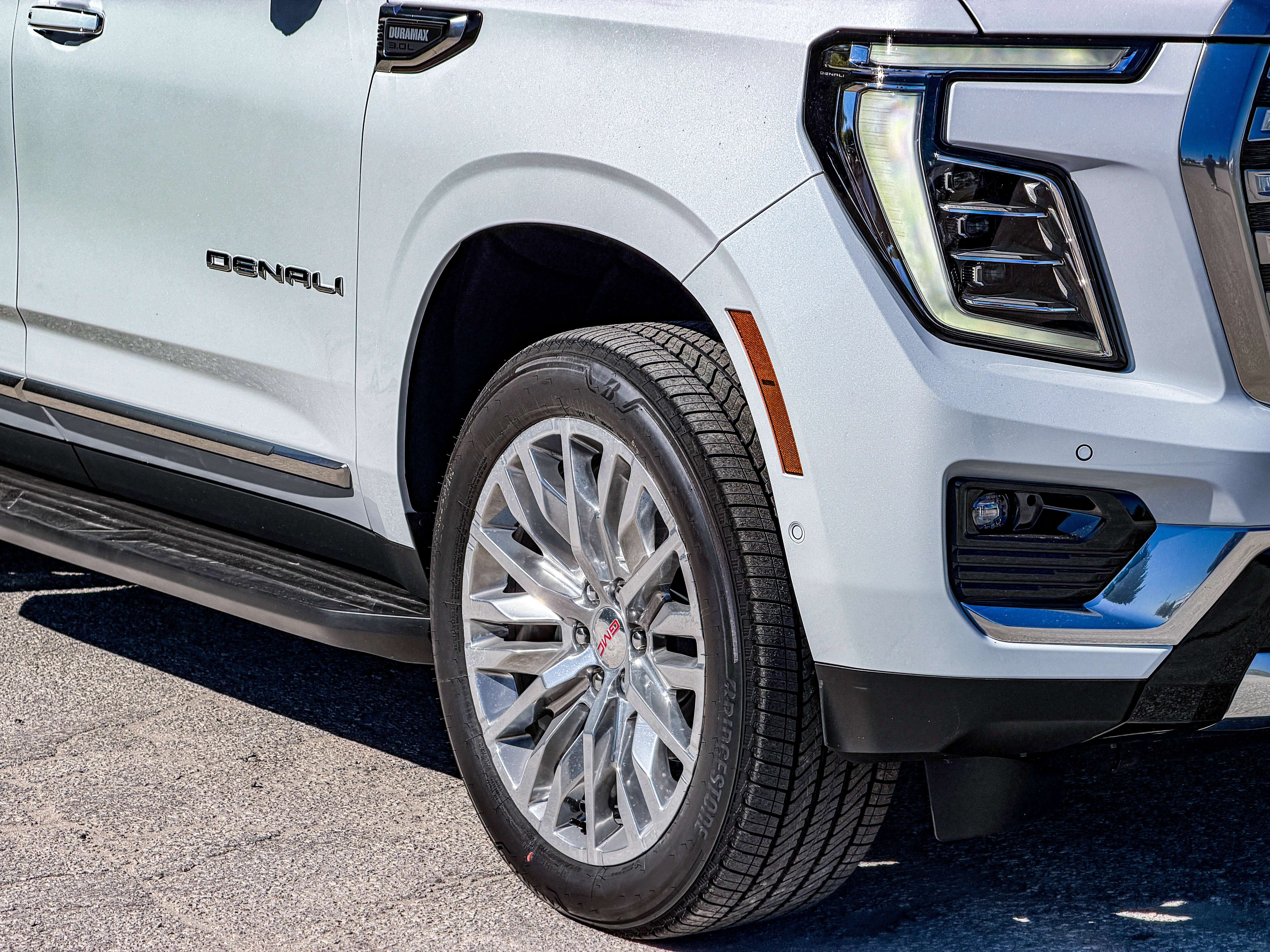 2027 GMC Yukon XL