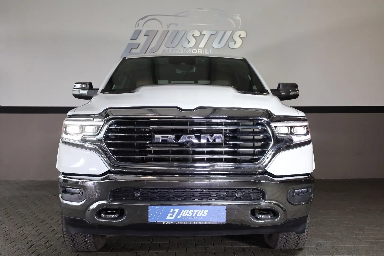 Dodge RAM 3.0 LimitedLonghorn CrewCab/360*/ACC/PANO/R20 Weiß - 2