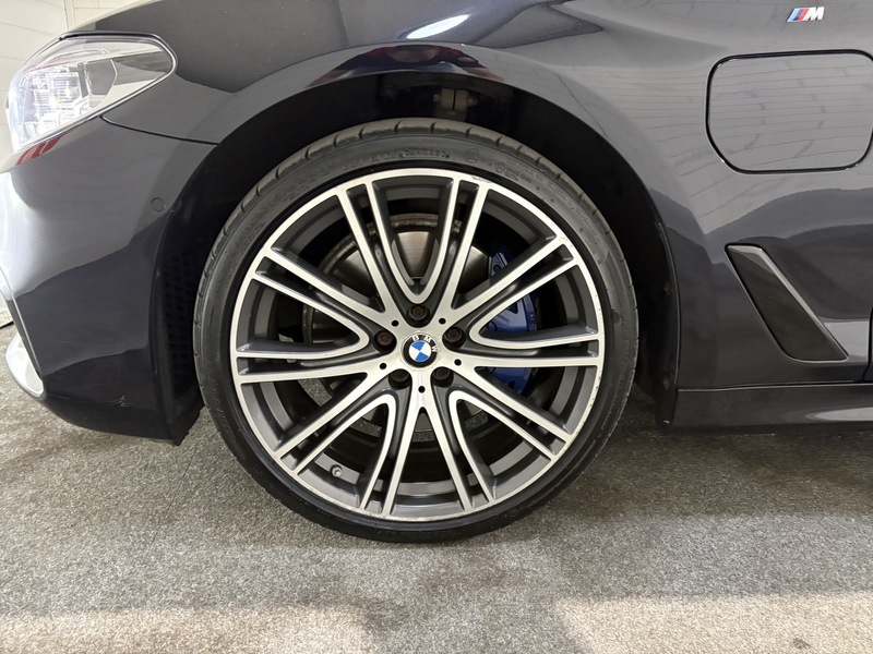 BMW 530 5-serie 530e iPerformance High Executive, M pakket — photo 9