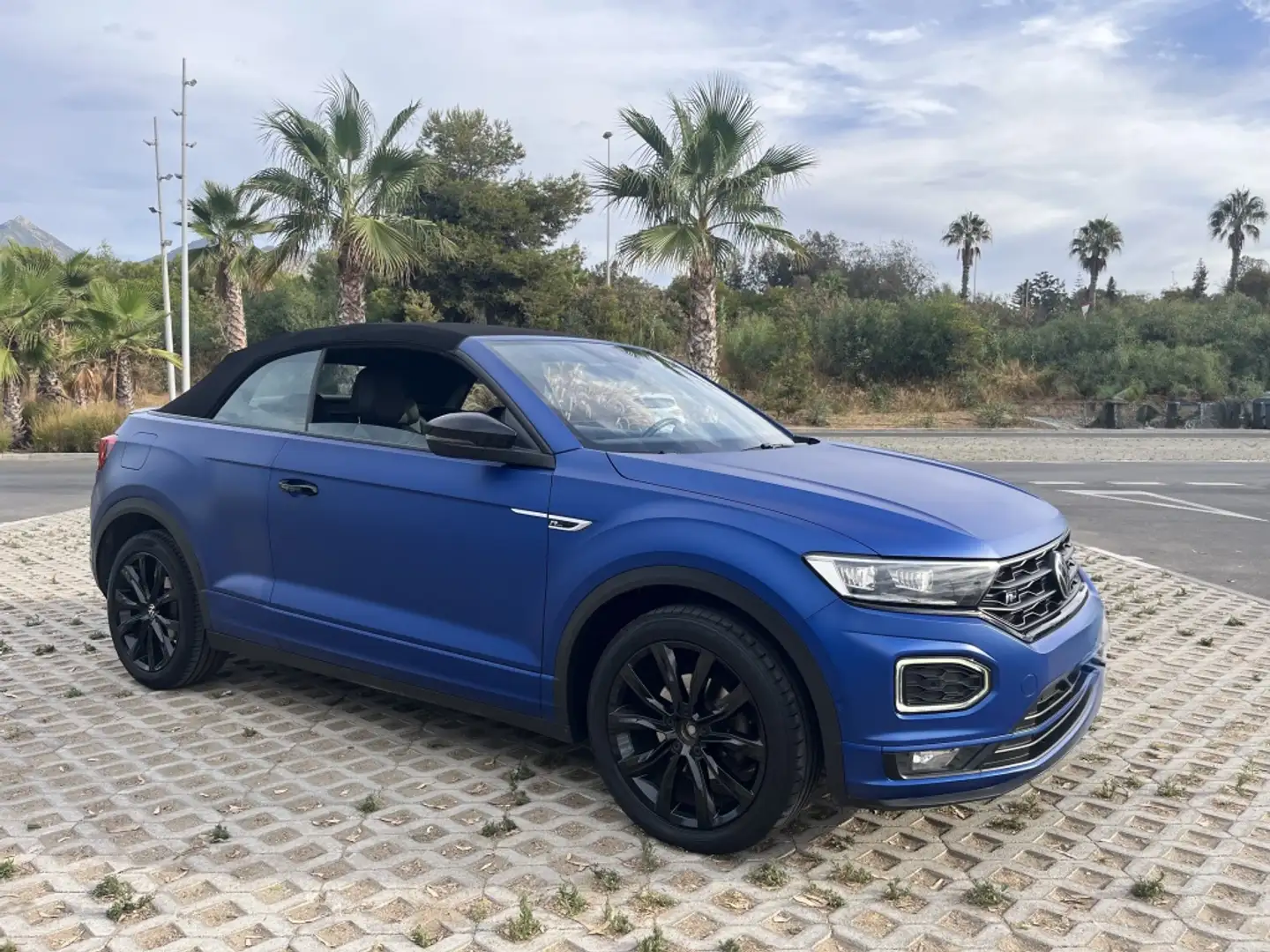Volkswagen T-Roc Cabrio 1.5 TSI R-Line DSG7 Azul - 2