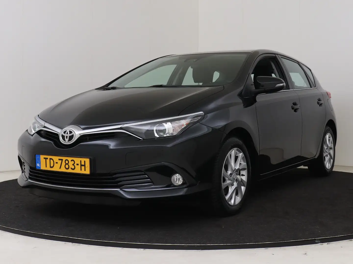 Toyota Auris 1.2T Energy I Navigatie I Climate Control I Cruis Zwart - 1