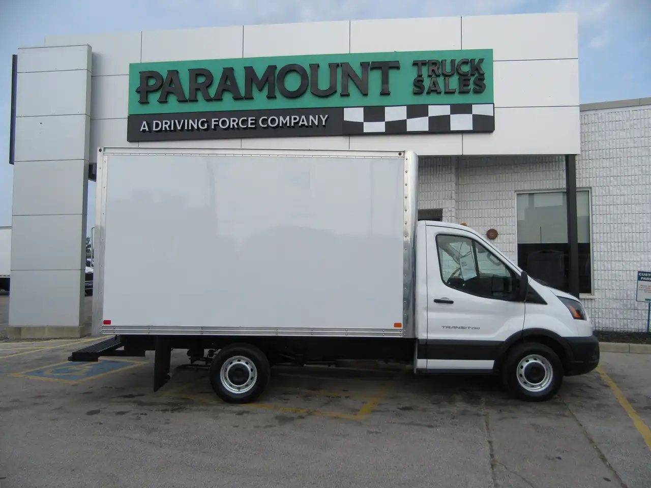 Ford Transit photo Ford Transit