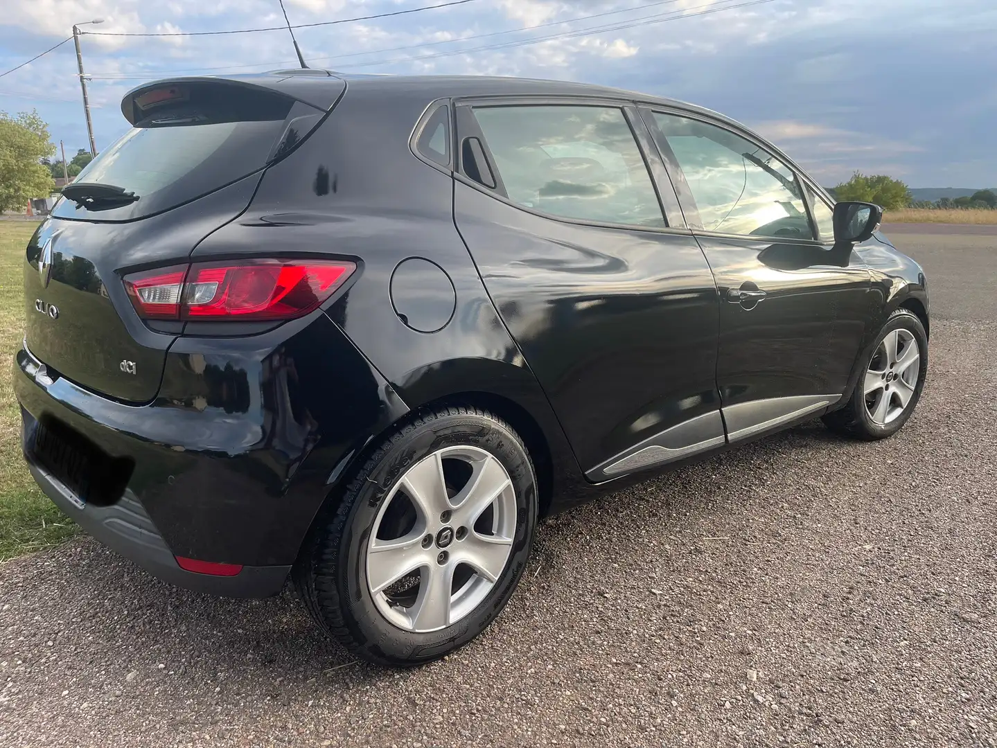 Renault Clio IV dCi 75 eco2 Business - 2