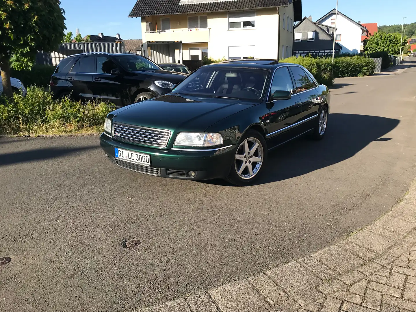 Audi A8 A8 4.2 quattro Zelená - 1