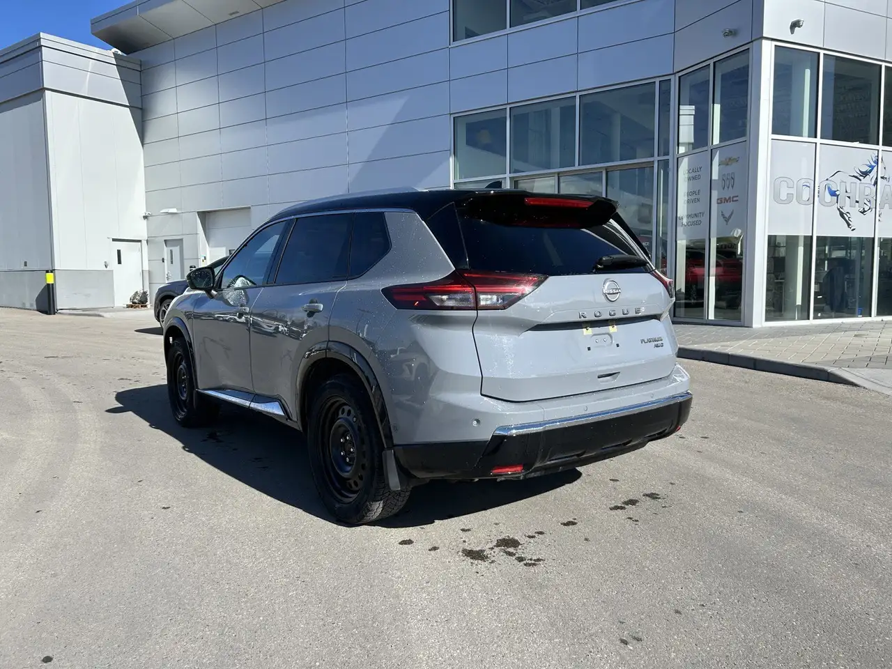 Nissan Rogue снимка Nissan Rogue