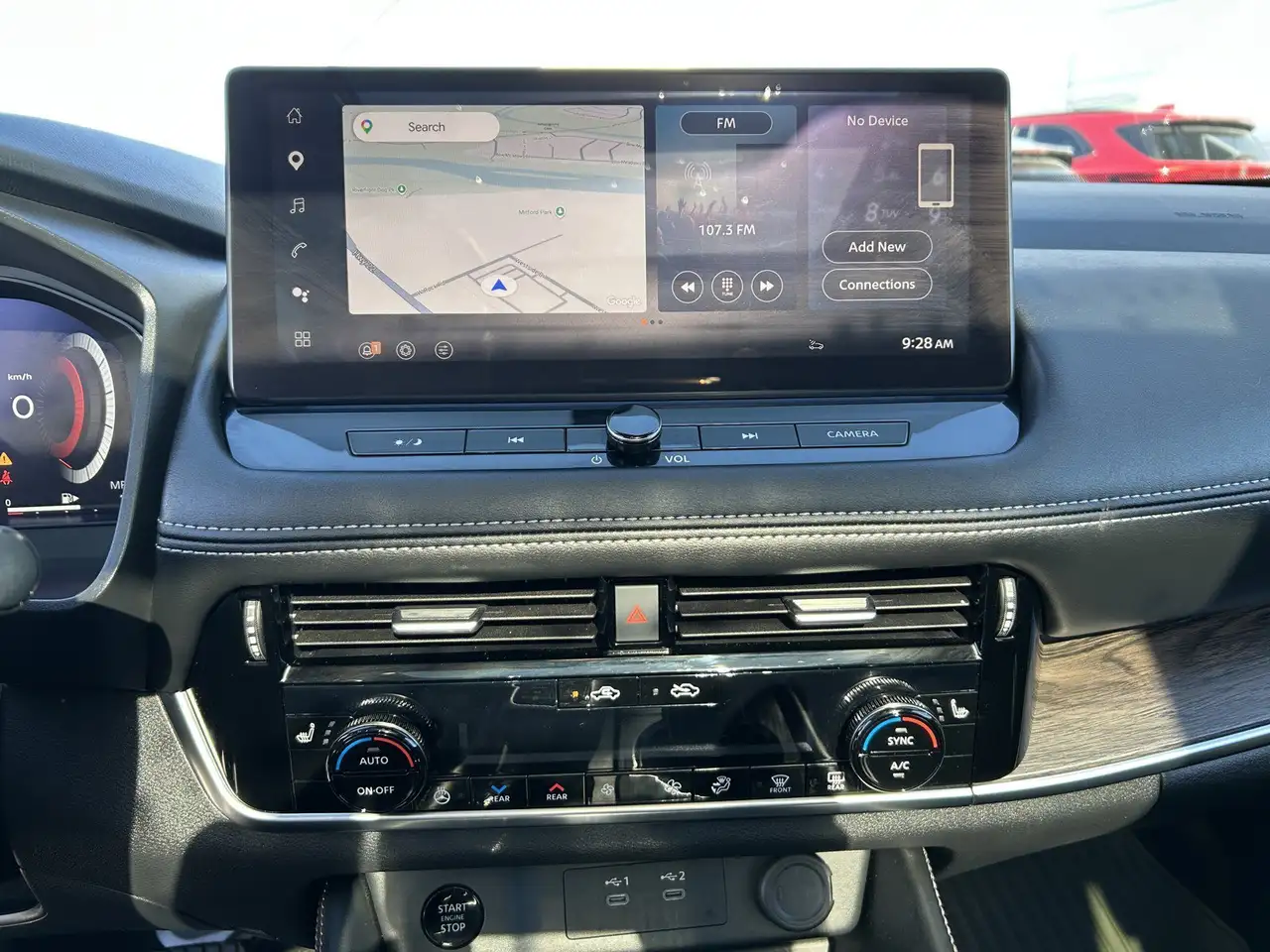 Nissan Rogue снимка Nissan Rogue