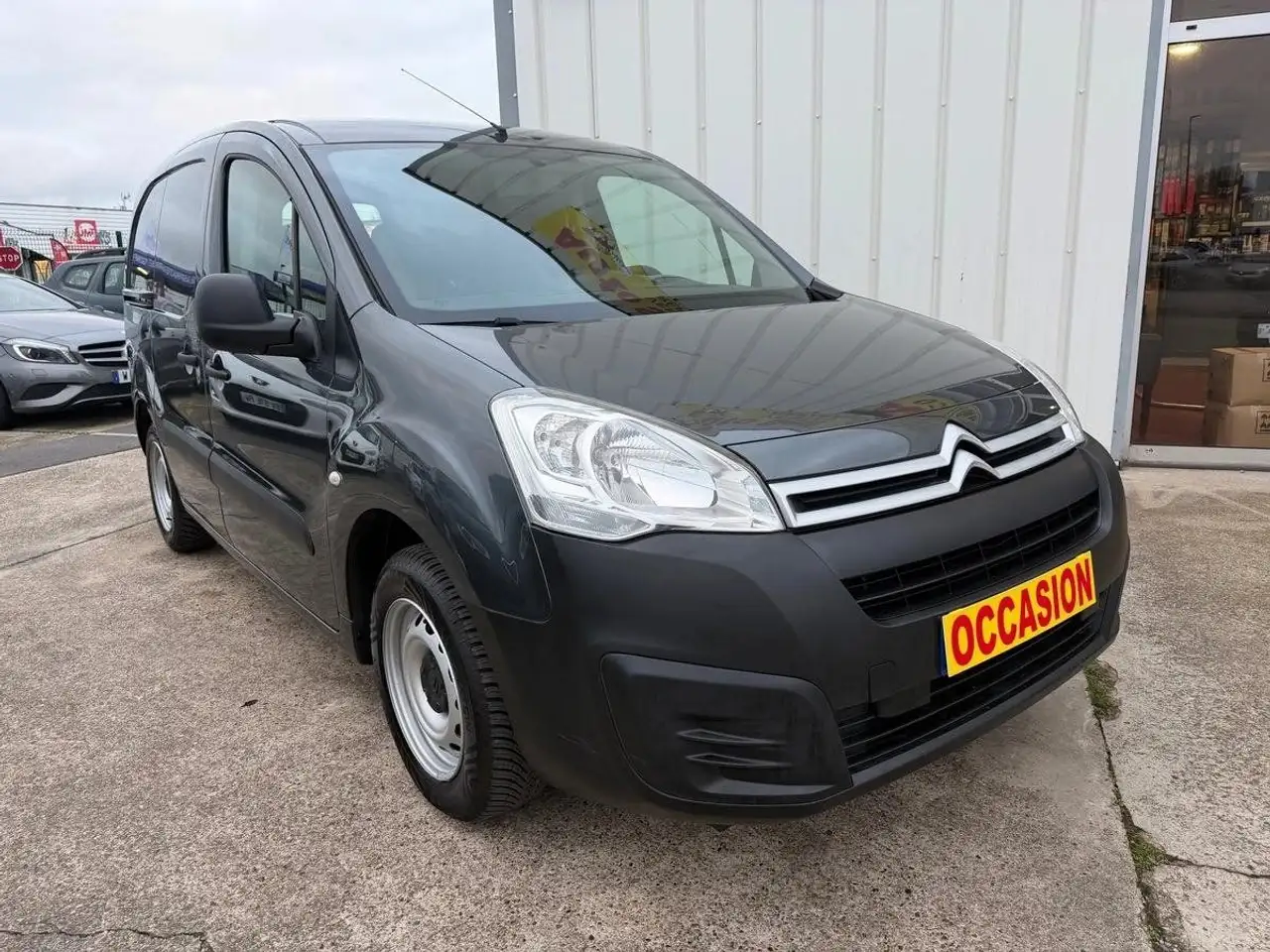 Citroen Berlingo 1,6 HDI 100CH / PAS DE TVA