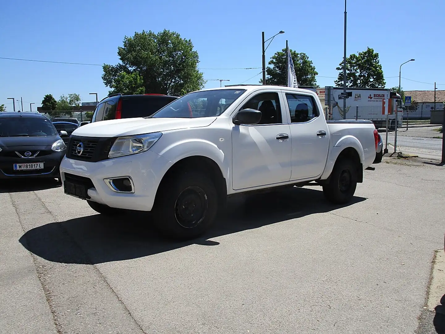 Nissan NP300 NP300 Navara Double Cab 4x4 2,3 dCi Weiß - 1