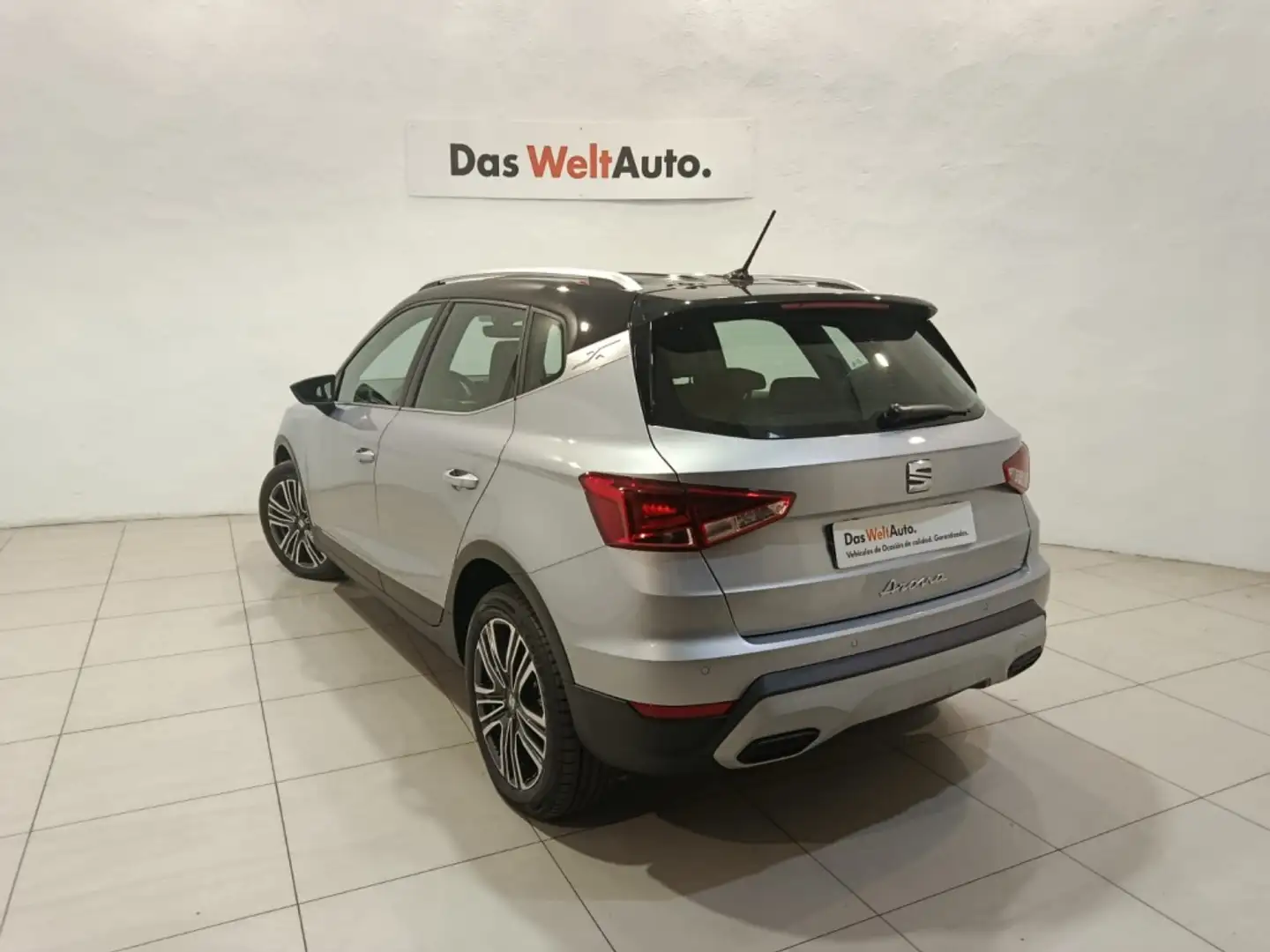 SEAT Arona 1.0 TSI S&S Xperience XS Edition 110 Gris - 2