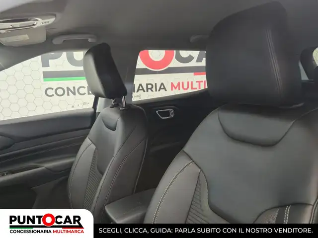 Jeep Compass view 7
